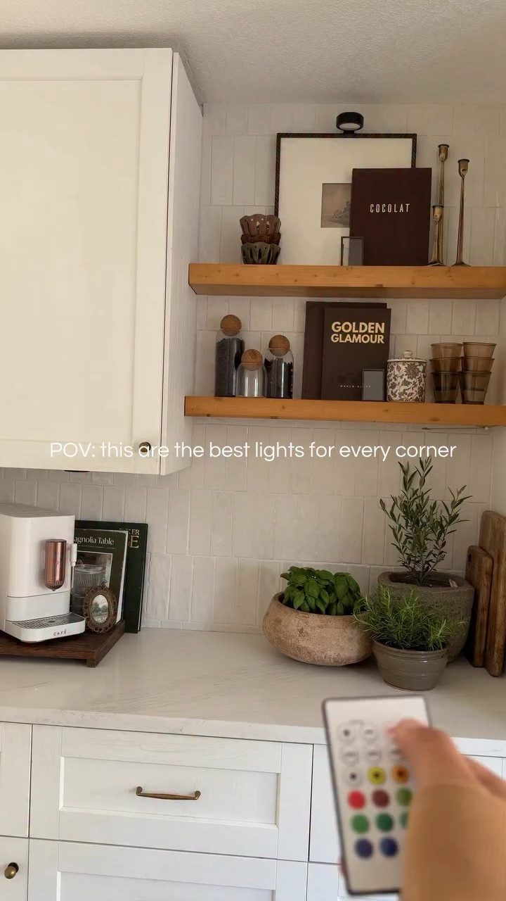 Si solo quieres comprar un set de luces recargables este set de luces es el ideal!
Sirve para decorar tus cuadros darle dimensión a las esquinas o poner debajo decorar los muebles

Coméntala palabra LUZ o LIGTH y te mando el link a tu DM
#luz #HomeDecor
#AccentLighting #ligth #home

https://liketk.it/6dQhm

#LTKSaleAlert #LTKHome