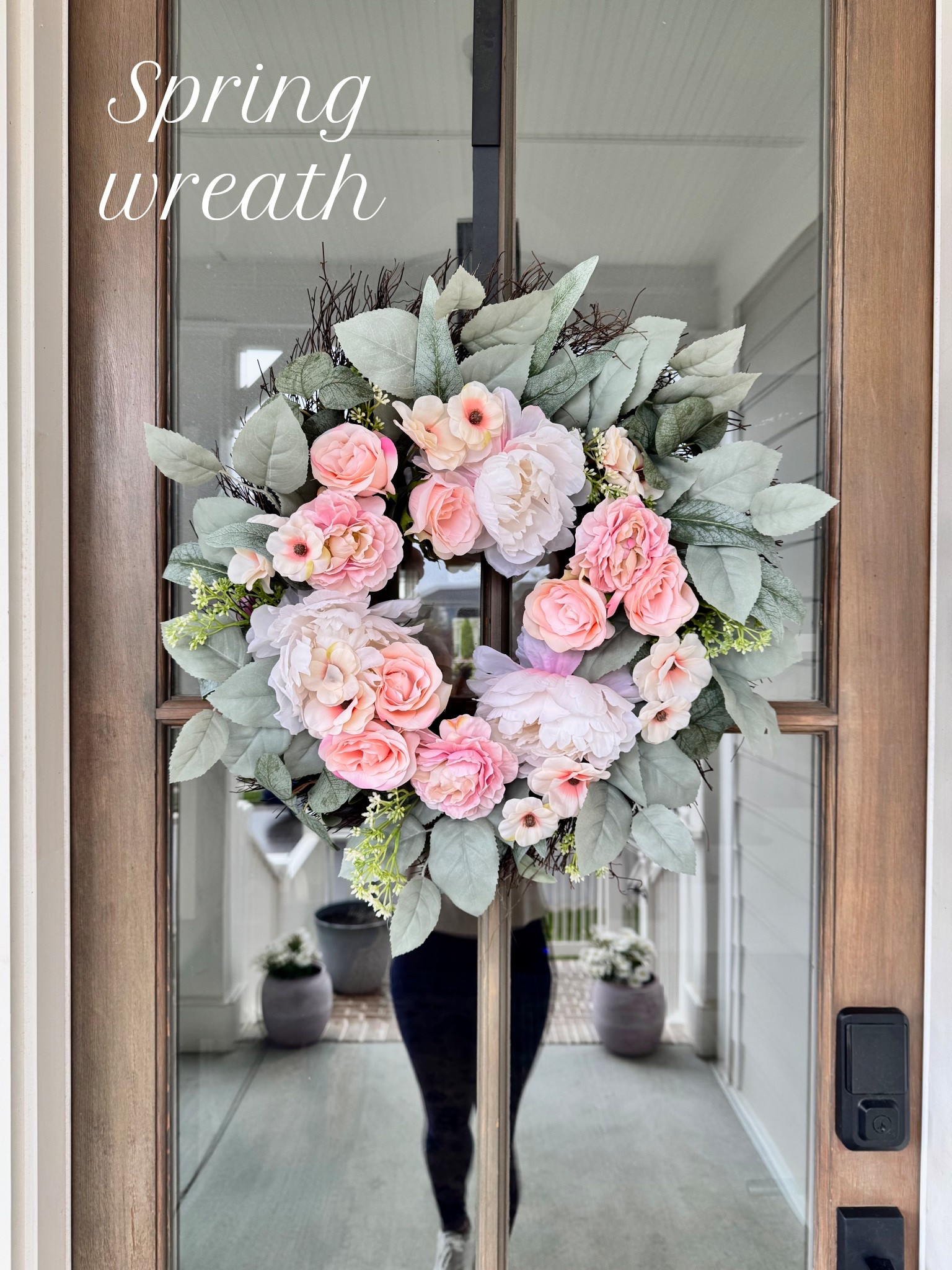 Spring wreath under $50! 



#LTKSaleAlert #LTKFindsUnder50 #LTKHome
