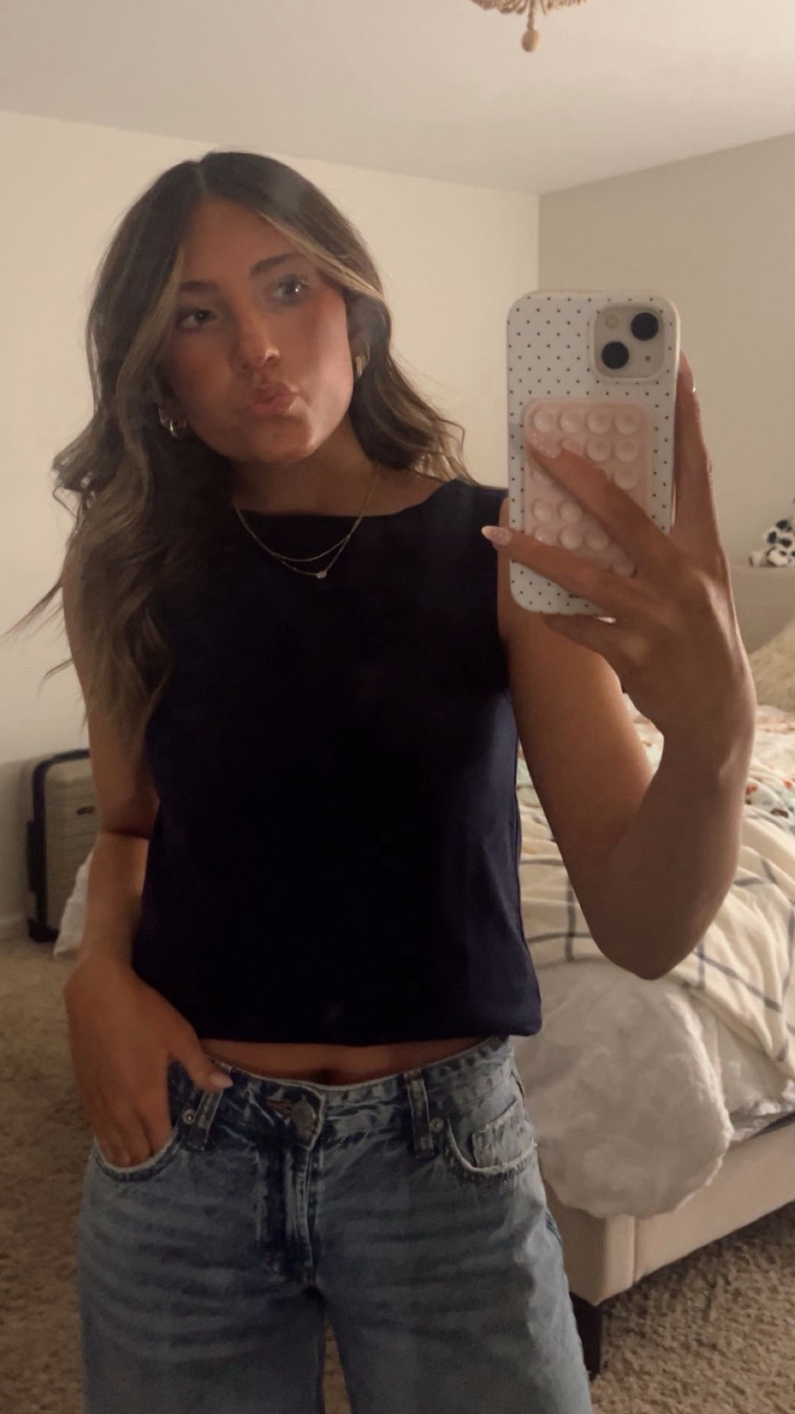 day 8/30: everyday outfits 🤍
casual dinner outfit with my boatneck tank from GAP and dainty jewelry, love the navy especially with my adidas gazelles

#LTKdayinmylife #LTKootd #LTKU