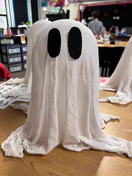 Ghost craft in the classroom!

#LTKSeasonal