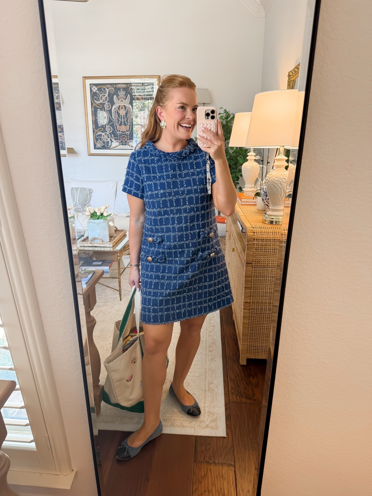 Today’s Sunday best look for heading to church! This is truly the best one and done dress! I go with a small in these Jackie tweed dresses