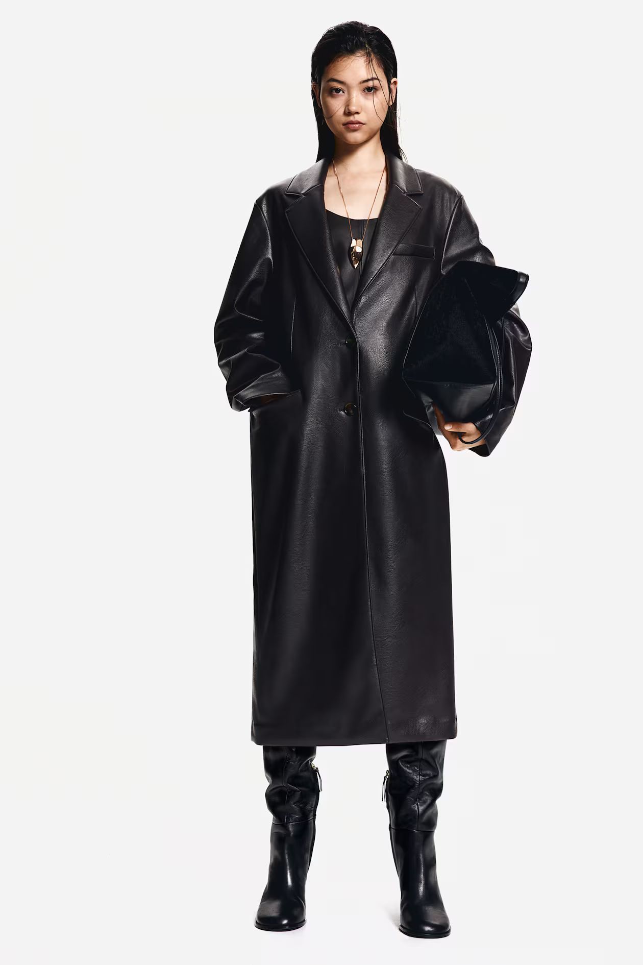 Oversized coated coat | H&M (UK, MY, IN, SG, PH, TW, HK)