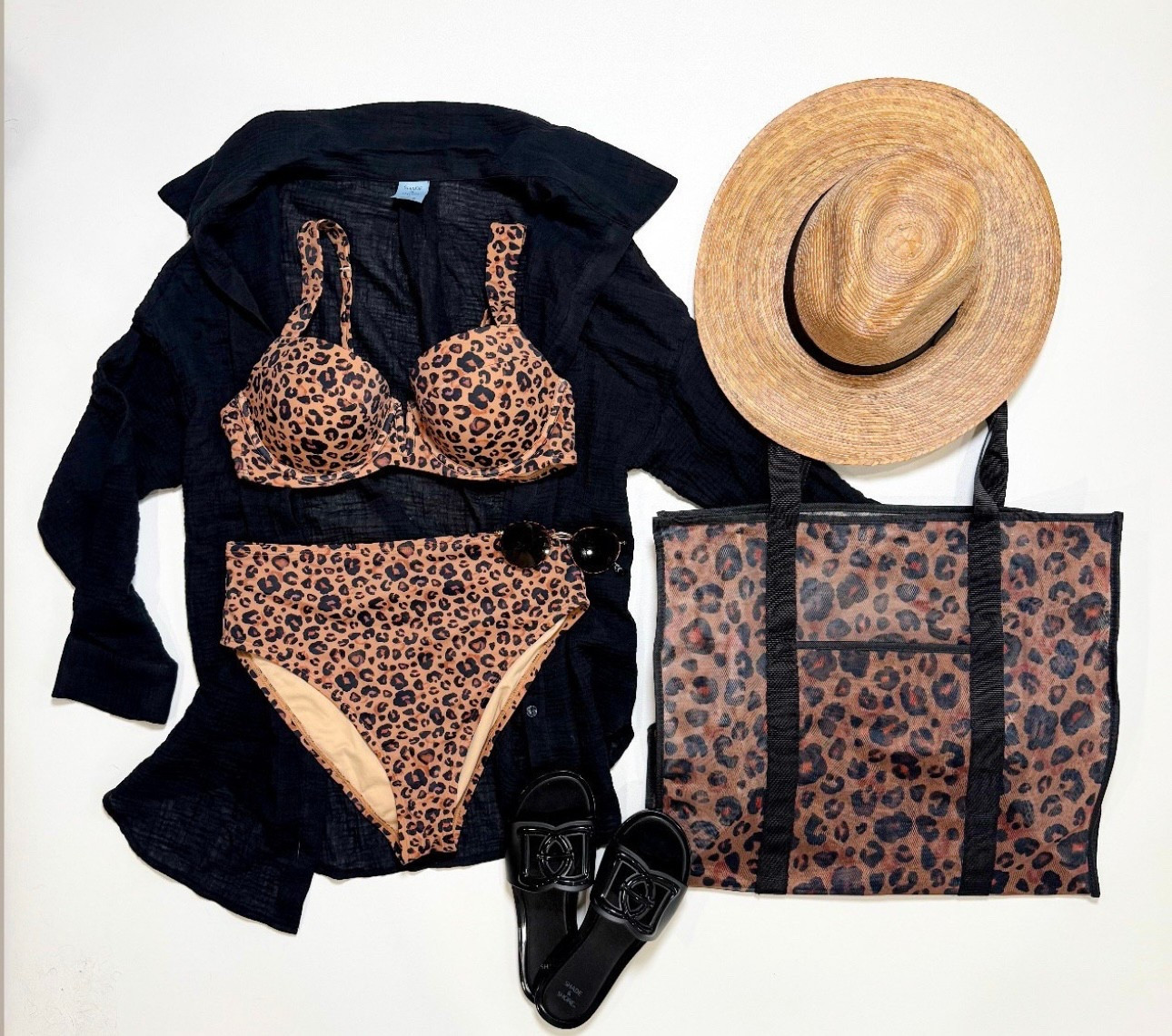 Best selling swimsuit Resortwear Swimsuit size medium , coverup size small



#LTKSeasonal #LTKStyleTip #LTKSwim