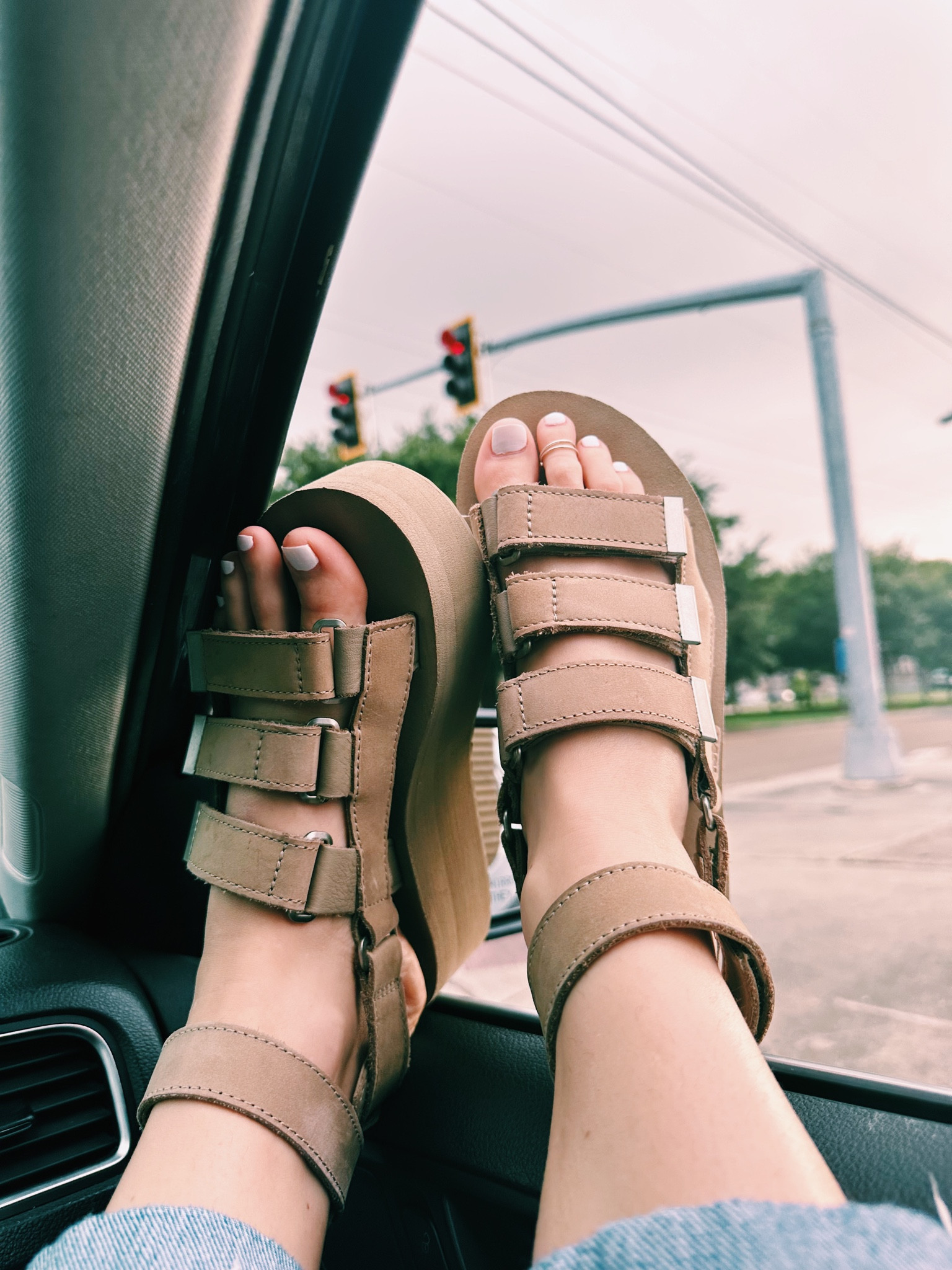 Teva Black Flatform Mevia Sandals Teva Mevia Flatform Sandals