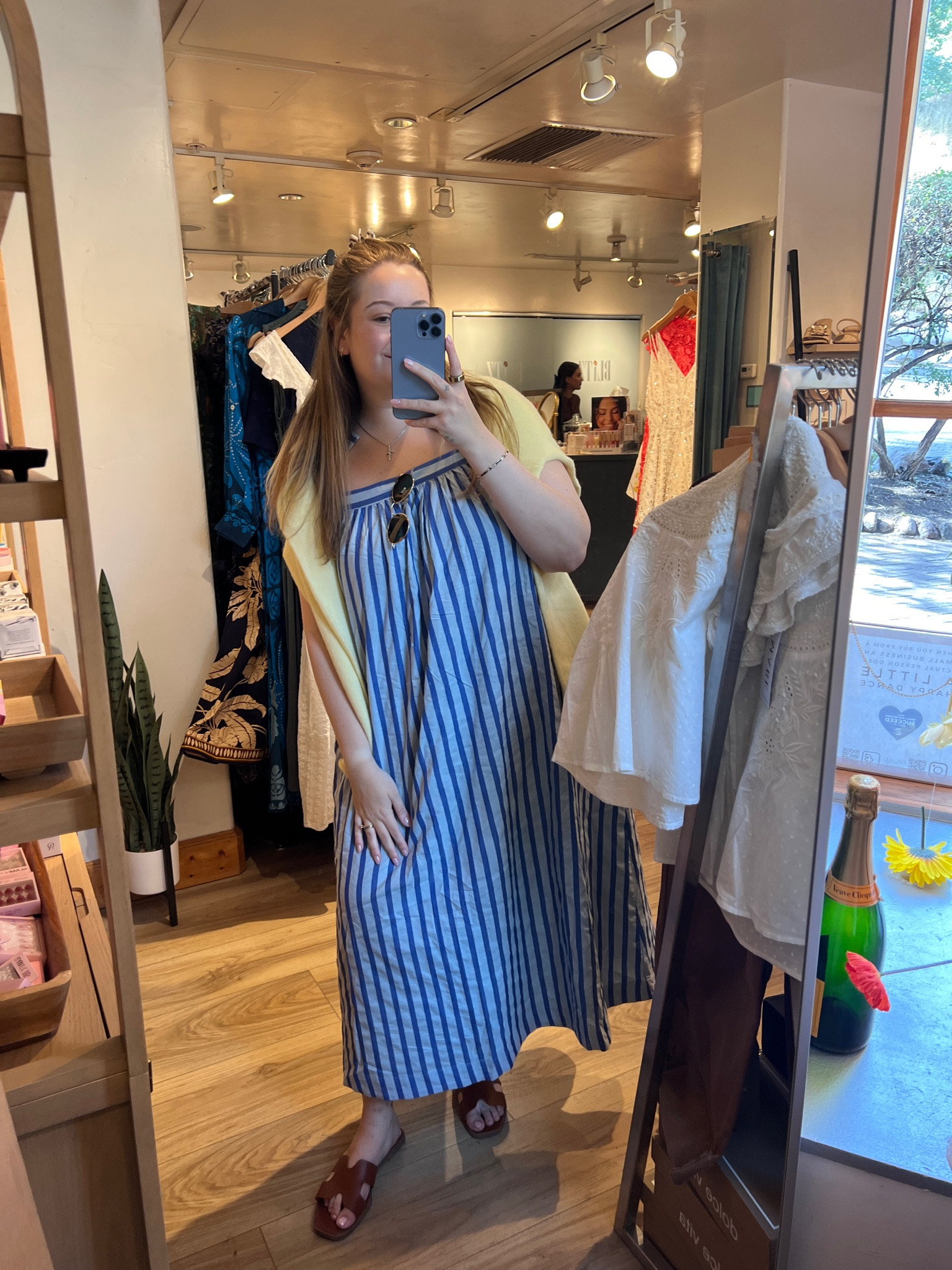 Summer in Vail, CO! 🌷🏔️ 


#LTKFindsUnder50 #LTKSeasonal #LTKFindsUnder100