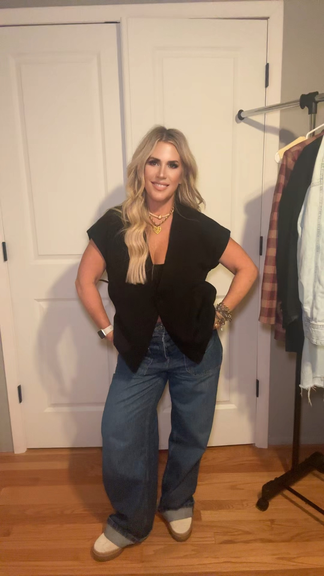 Such an easy casual outfit,but so many questions @freepeople@target. So easy but so cute @logantay 

#LTKU