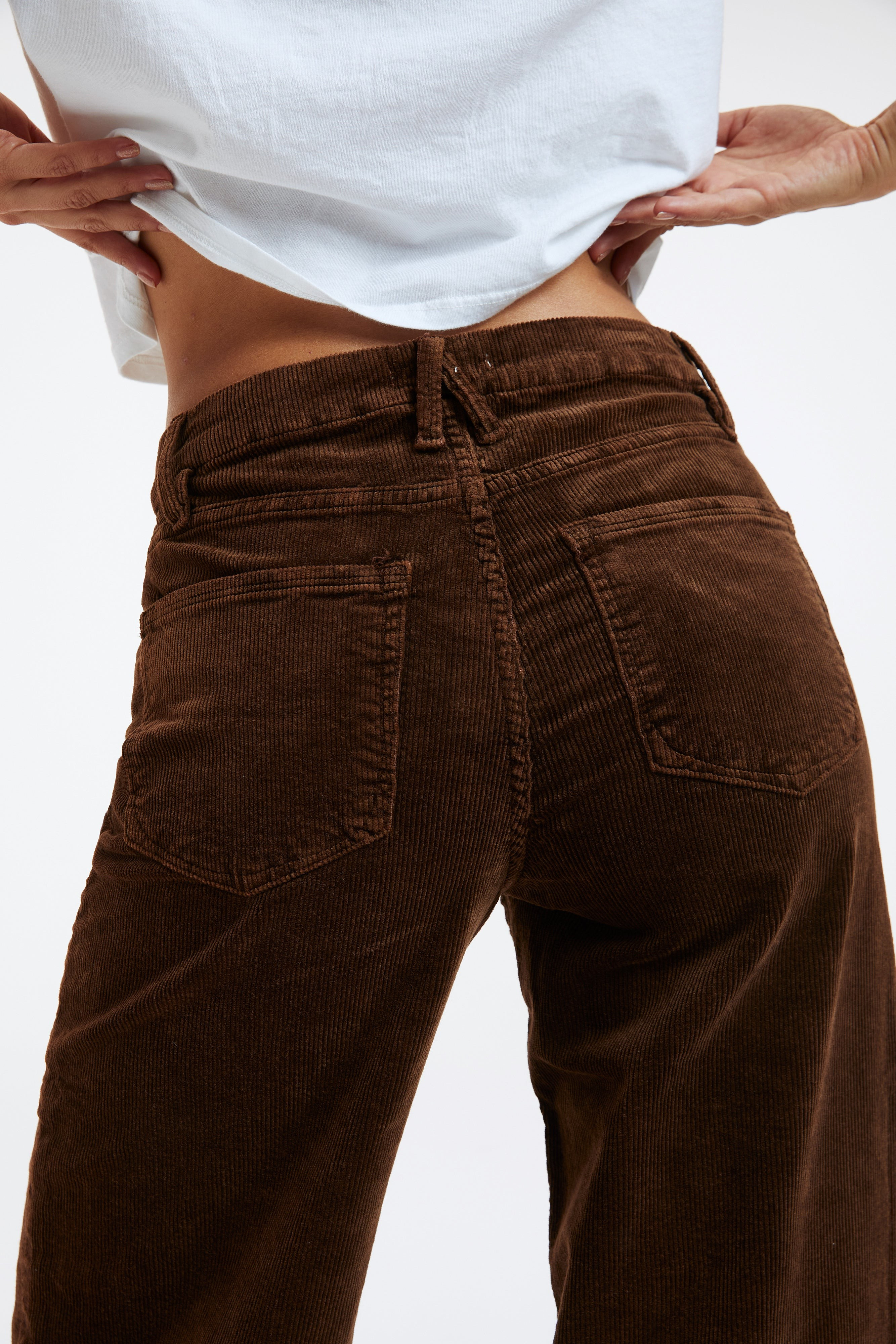 GOOD SKATE CORDUROY PANTS | MOCHA001 | Good American