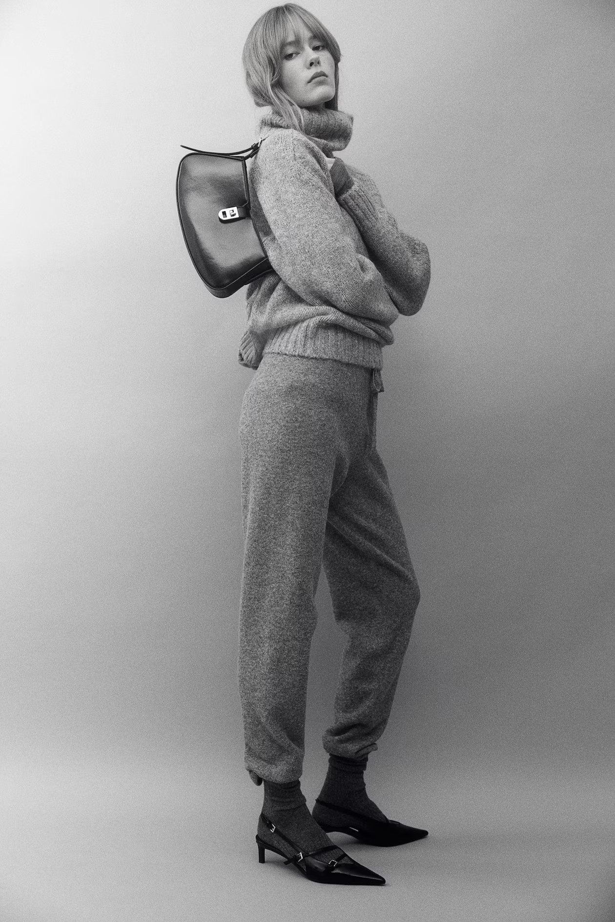 Oversized Turtleneck Sweater | H&M (US + CA)