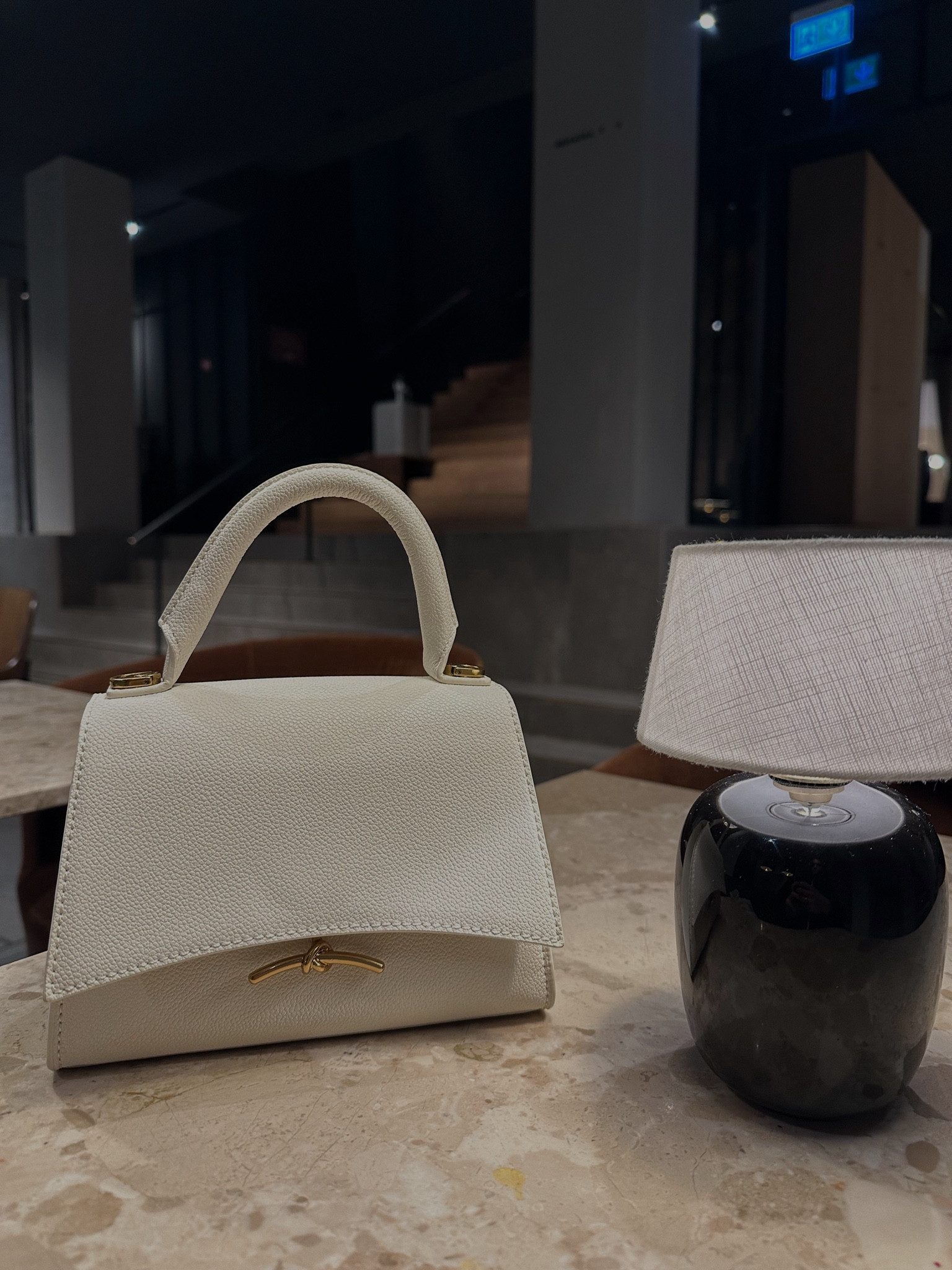 The dreamiest bag from Charles and Kieth!

Bag, cross body bag, white bag, cute bag

#LTKeurope #LTKfindsunder100