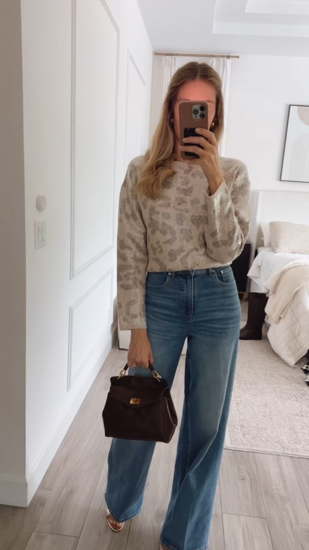 In love with the fitting of these jeans 
Flattering and comfortable!! 
Runs tts, wearing a size small 
Long version 
I am 5’9” for your reference 
Use code ALINEXSPANX for 15% off for first time purchase 

#LTKTall #LTKHoliday #LTKTravel