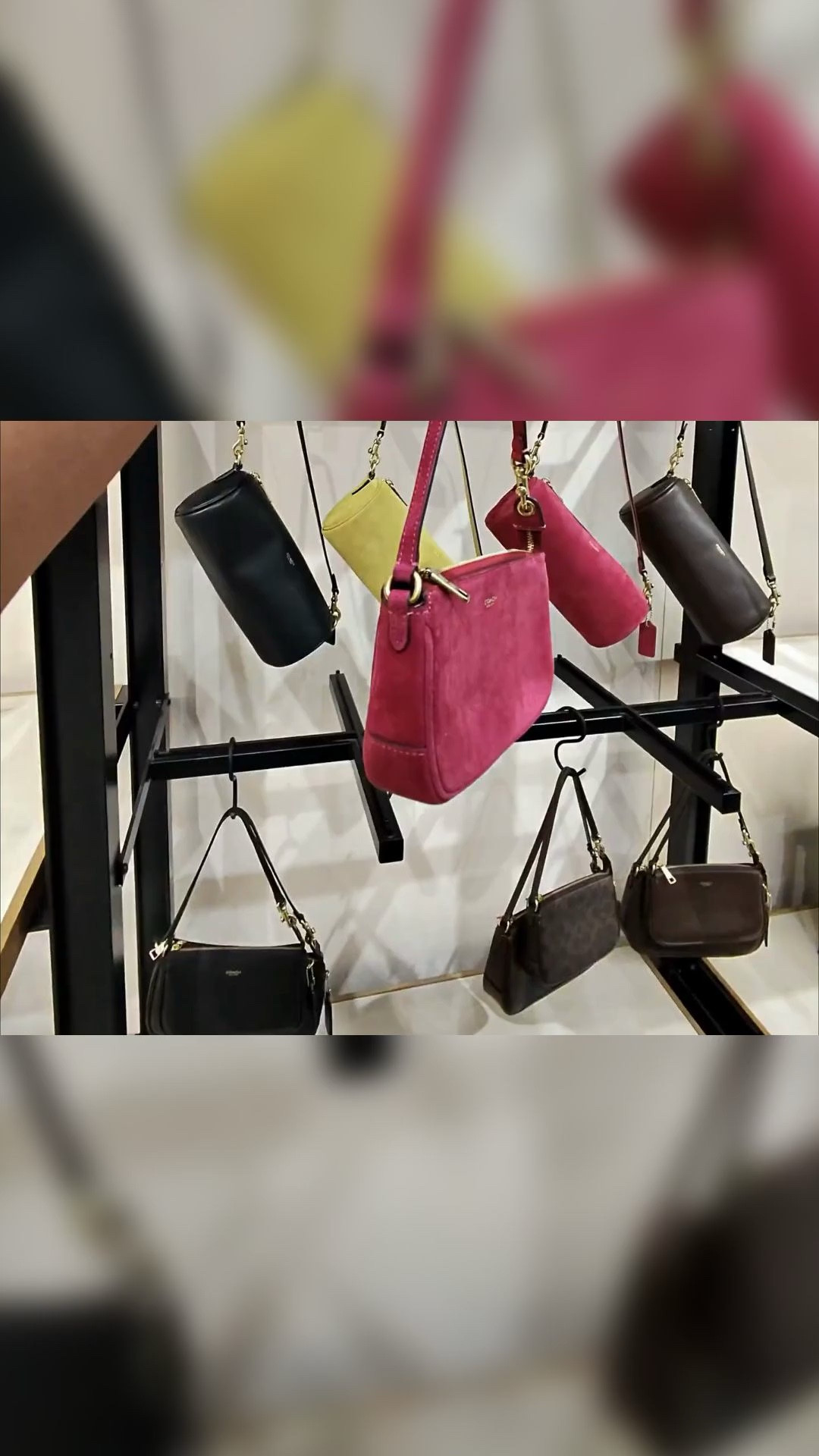 This little pop of color had me doing a double take 💖 Tap the product below and see why everyone keeps stopping for this one.

#coachbag #coachstyle #luxurybags #handbagaddict