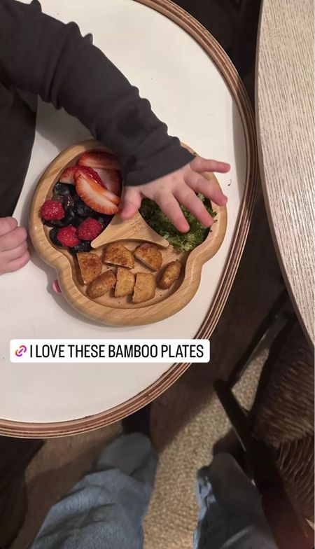 kid’s bamboo plates that suction to high chair

#LTKunder50 #LTKbaby #LTKkids
