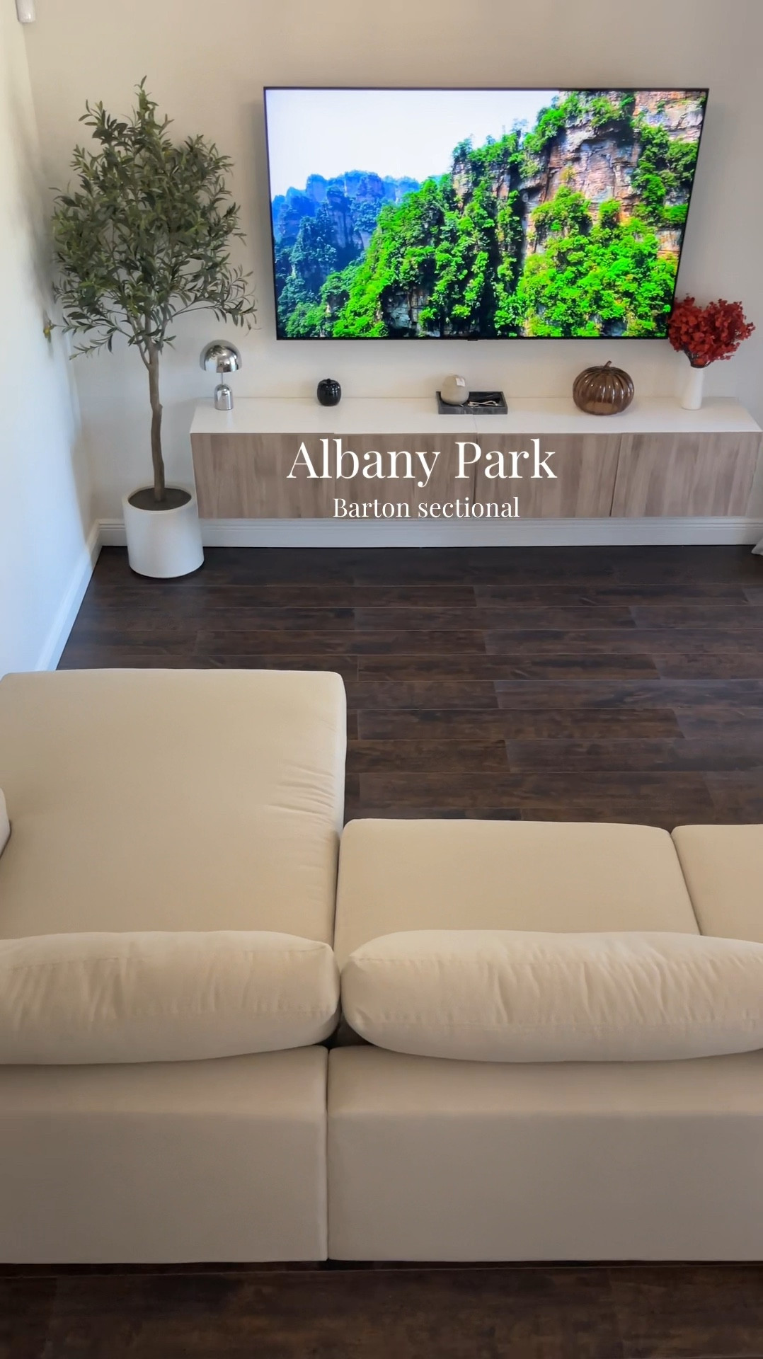 Albany section with performance fabric 

#LTKHome #LTKHoliday #LTKSeasonal