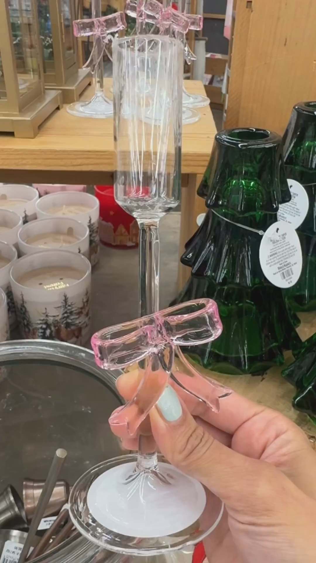 Christmas candles and candle holders 🎅🏽🎀❄️

#LTKSeasonal #LTKdayinmylife #LTKHoliday