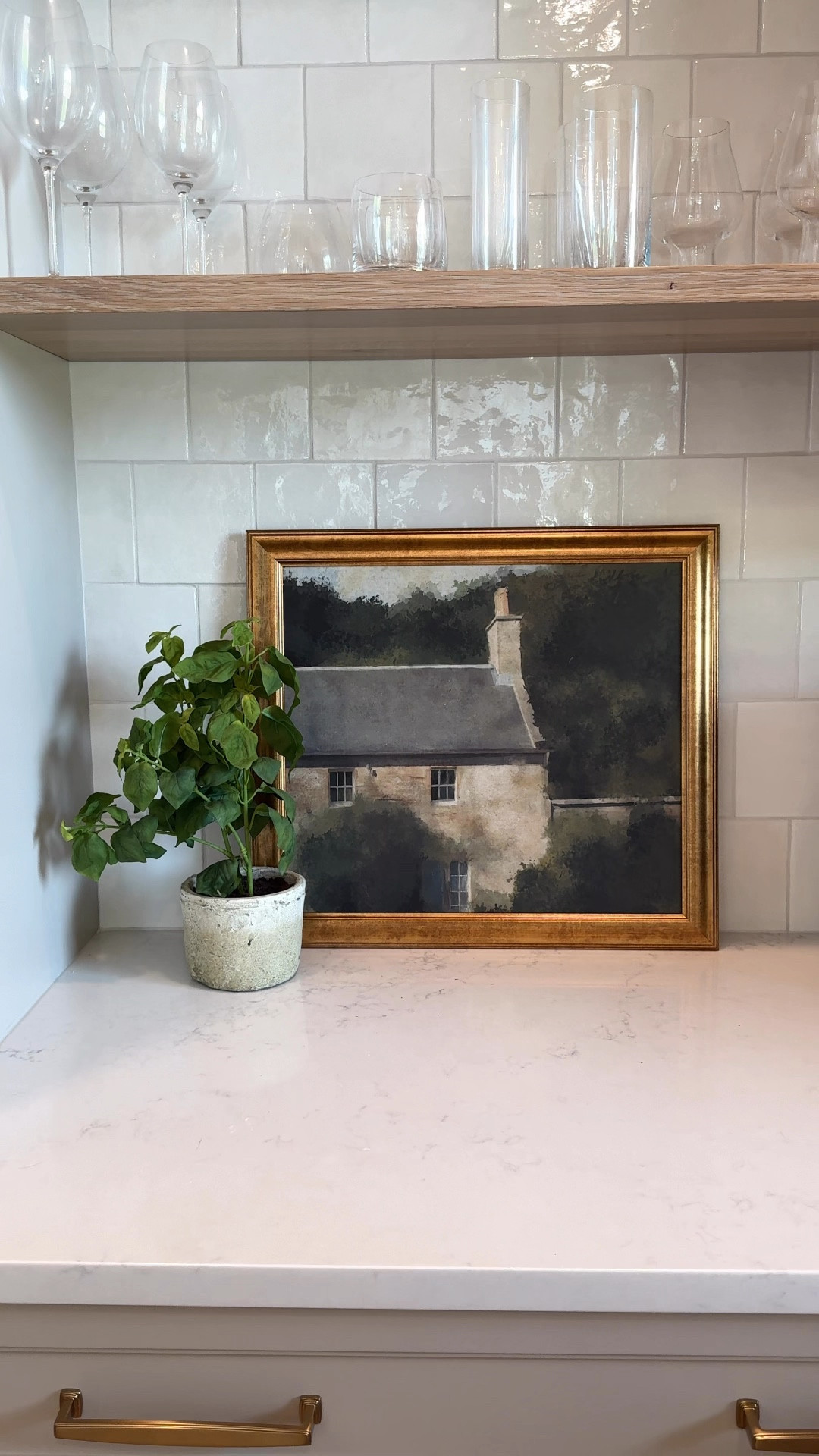  Perfect Fall Vintage Art 

❤️ Loving this new art piece from the Hearth and Hand collection at Target! I thought it was smaller so I was going to put it on our living room built in shelves, but it is huge! So I put it in our kitchen and I think it’s perfect here!

📌 Have you grabbed anything from the Hearth and Hand Fall 2024 launch?

#LTKSeasonal #LTKHome #LTKVideo