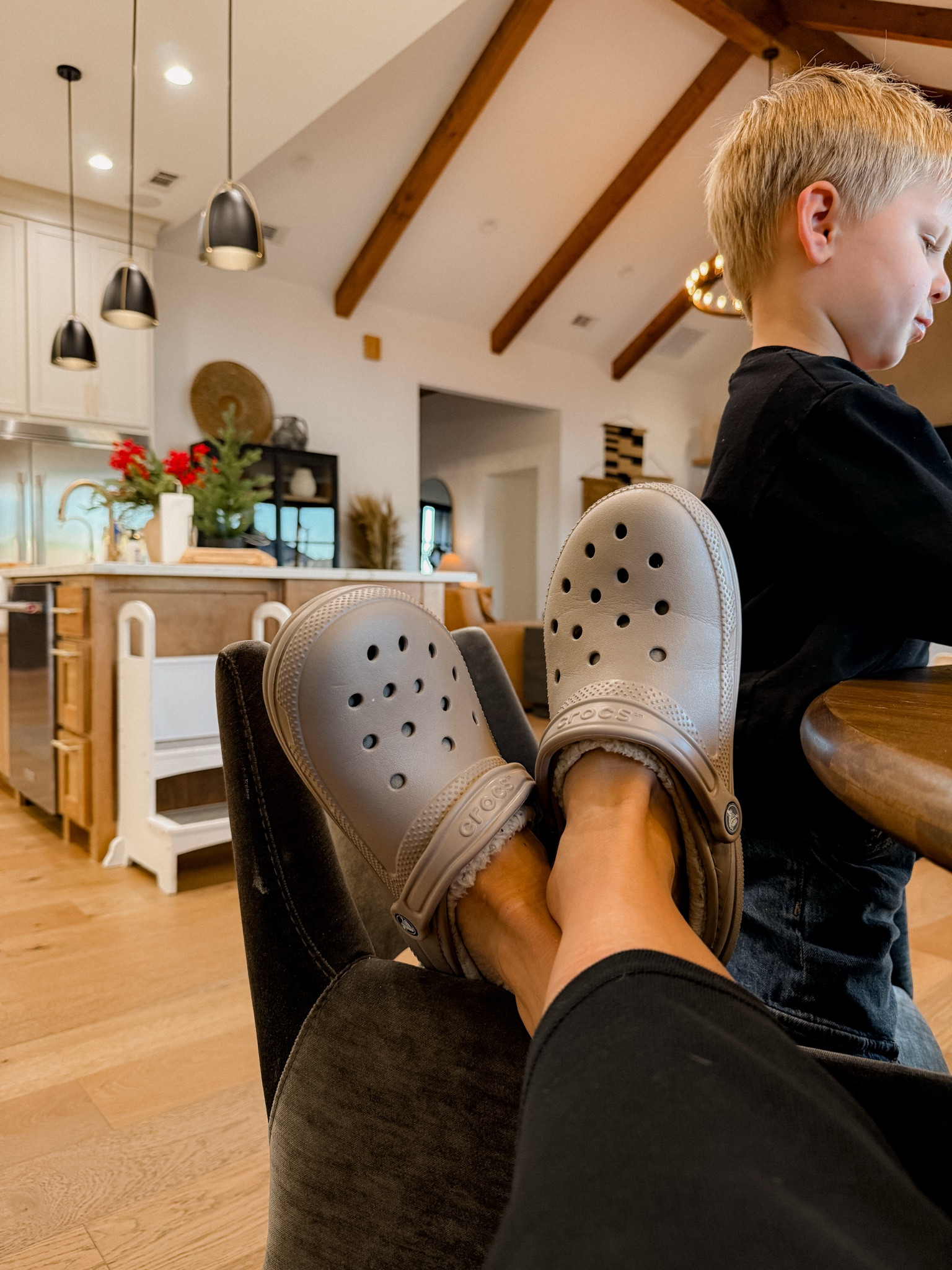 She’s a @crocs mom now 🤭
These are the lined ones and turning into my favorite house shoe
The slippers and clogs are also a FAV!

#giftedbycrocs #AD


#LTKStyleTip #LTKCyberWeek #LTKGiftGuide