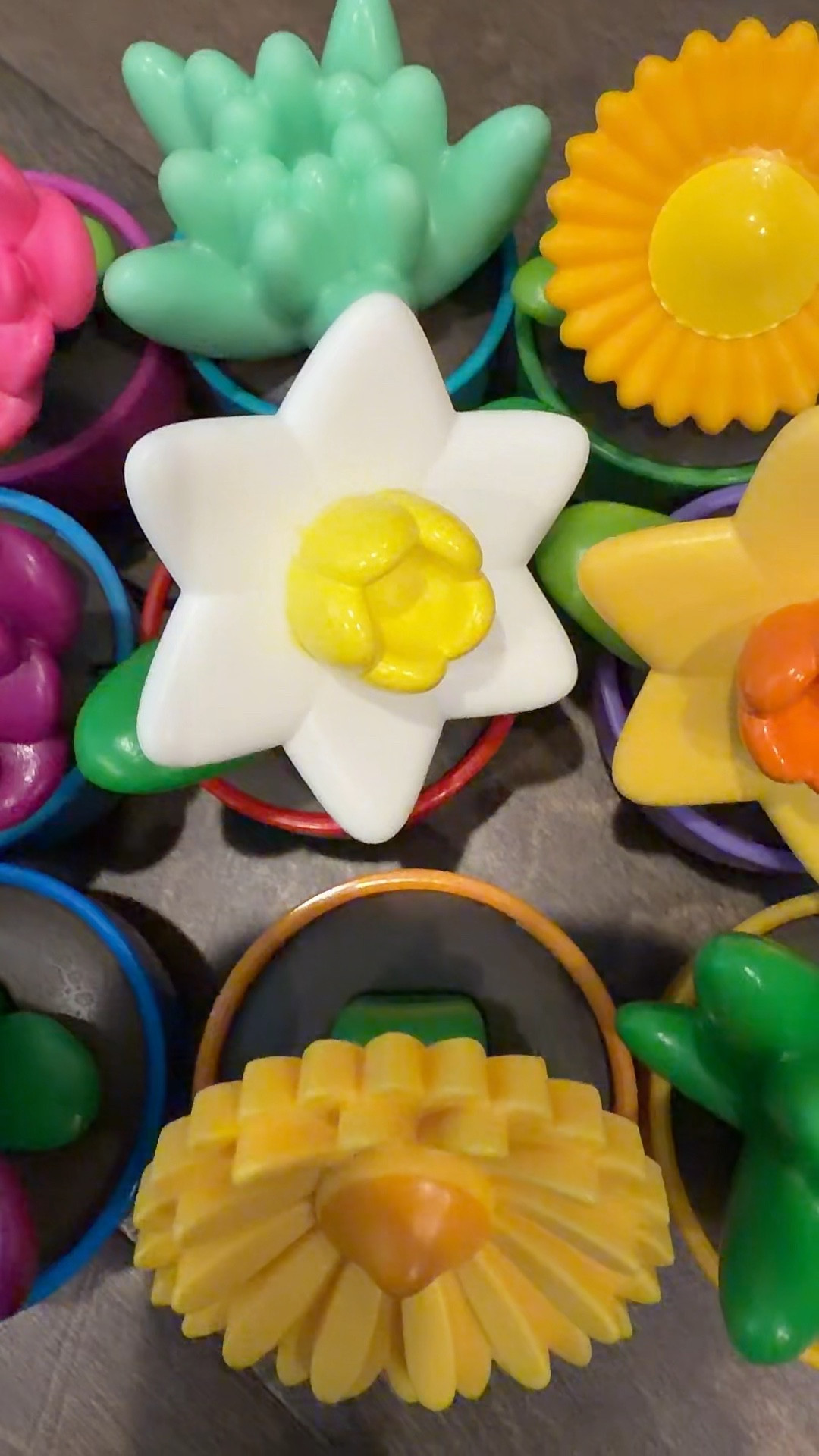 A perfect spring toy! #flowers #toy #toddler #flowertoy #matching #shapes #colors #learningresources 

#LTKKids #LTKHome #LTKdayinmylife