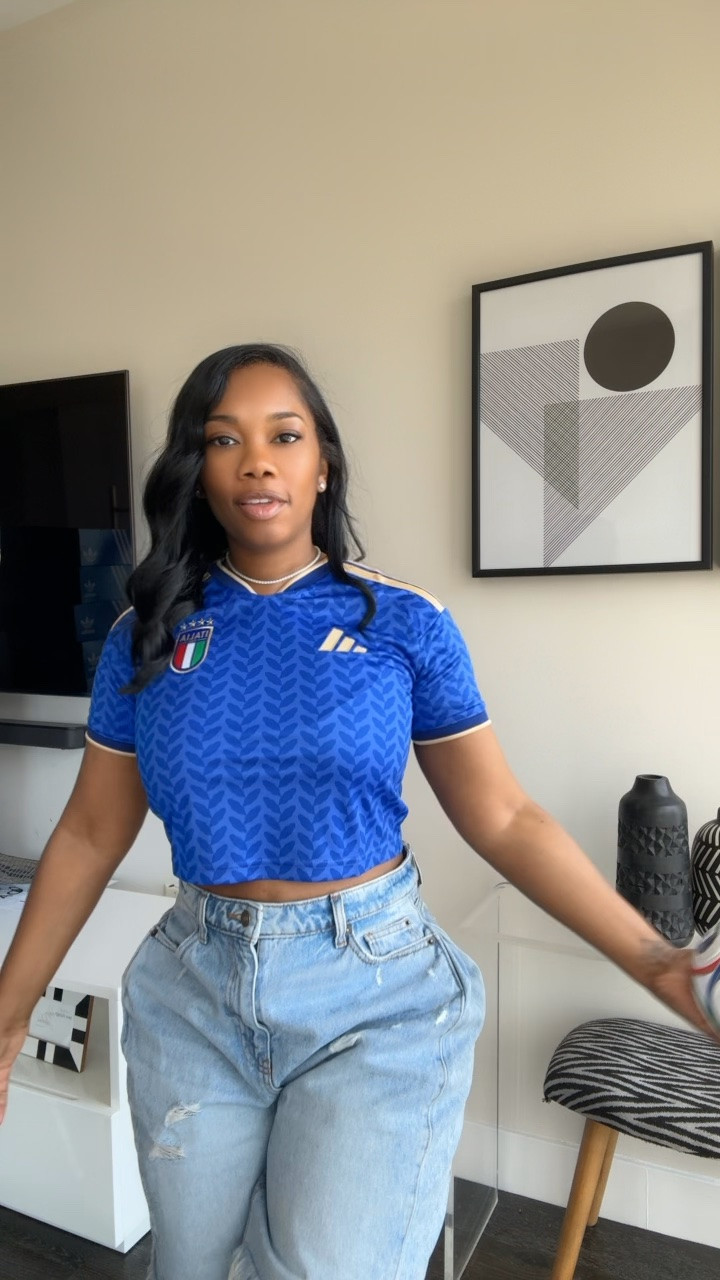 Which @adidas jersey are you wearing for the FIFA world cup games? Even if you aren’t attending a game, they are super cute for watch parties, hitting the town and everything in between. Grab yours before they all sell out 😍

#fifaworldcup #outfitinspo #ltkstyle

#LTKootd #LTKActive