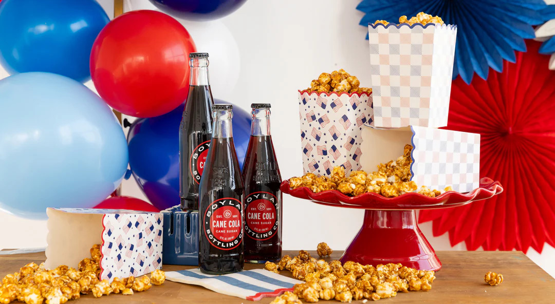 Stars and Stripes Treat Boxes (12 ct) | My Mind's Eye