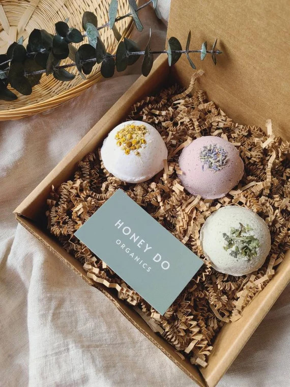 Set of 3 Bath Bombs, Handmade All Natural Bath Bomb Set, Easter Gift Box, Birthday Gift, Bridal G... | Etsy (CAD)