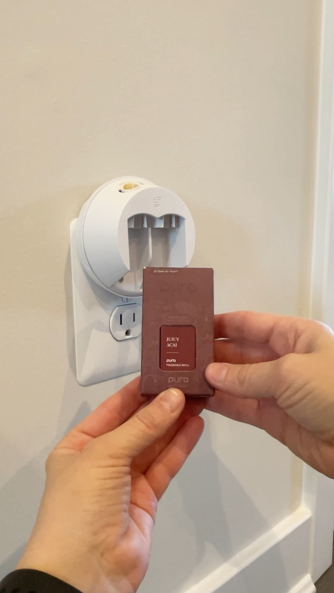 Adding my new Pura scents for March! 