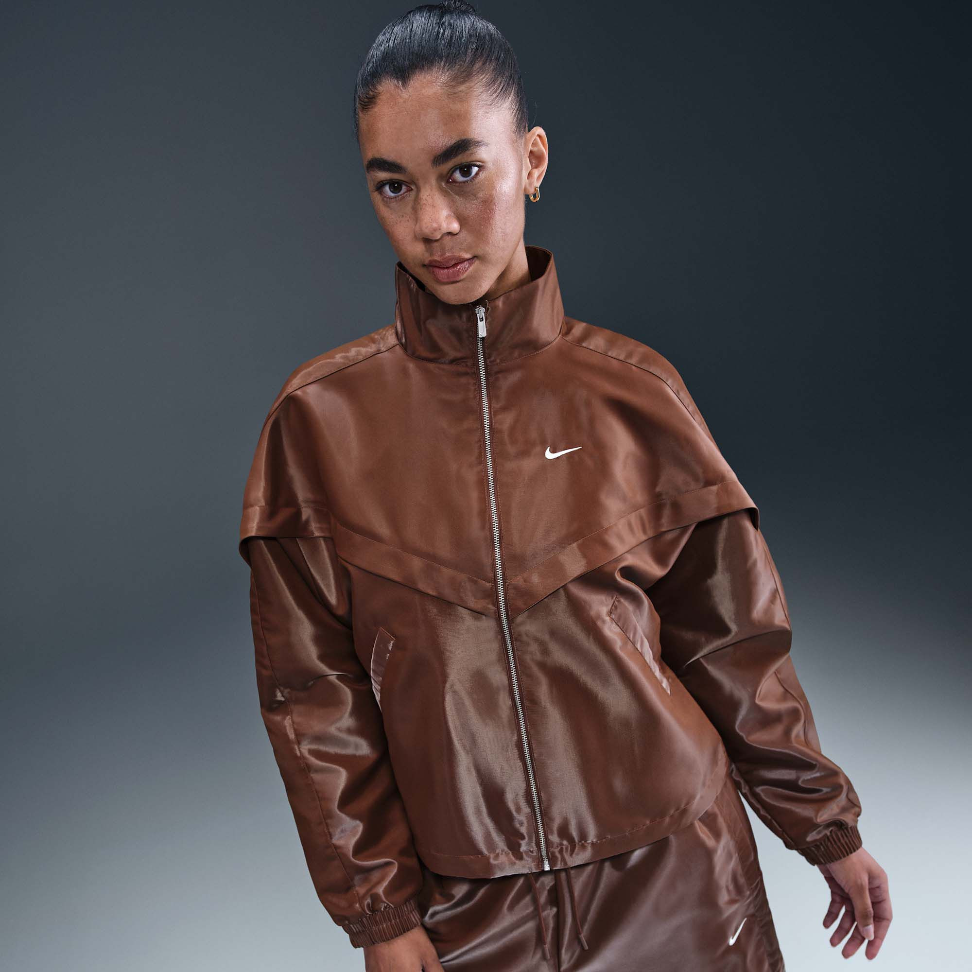Nike Women's Sportswear Windrunner Shine Jacket | DICK'S Sporting Goods