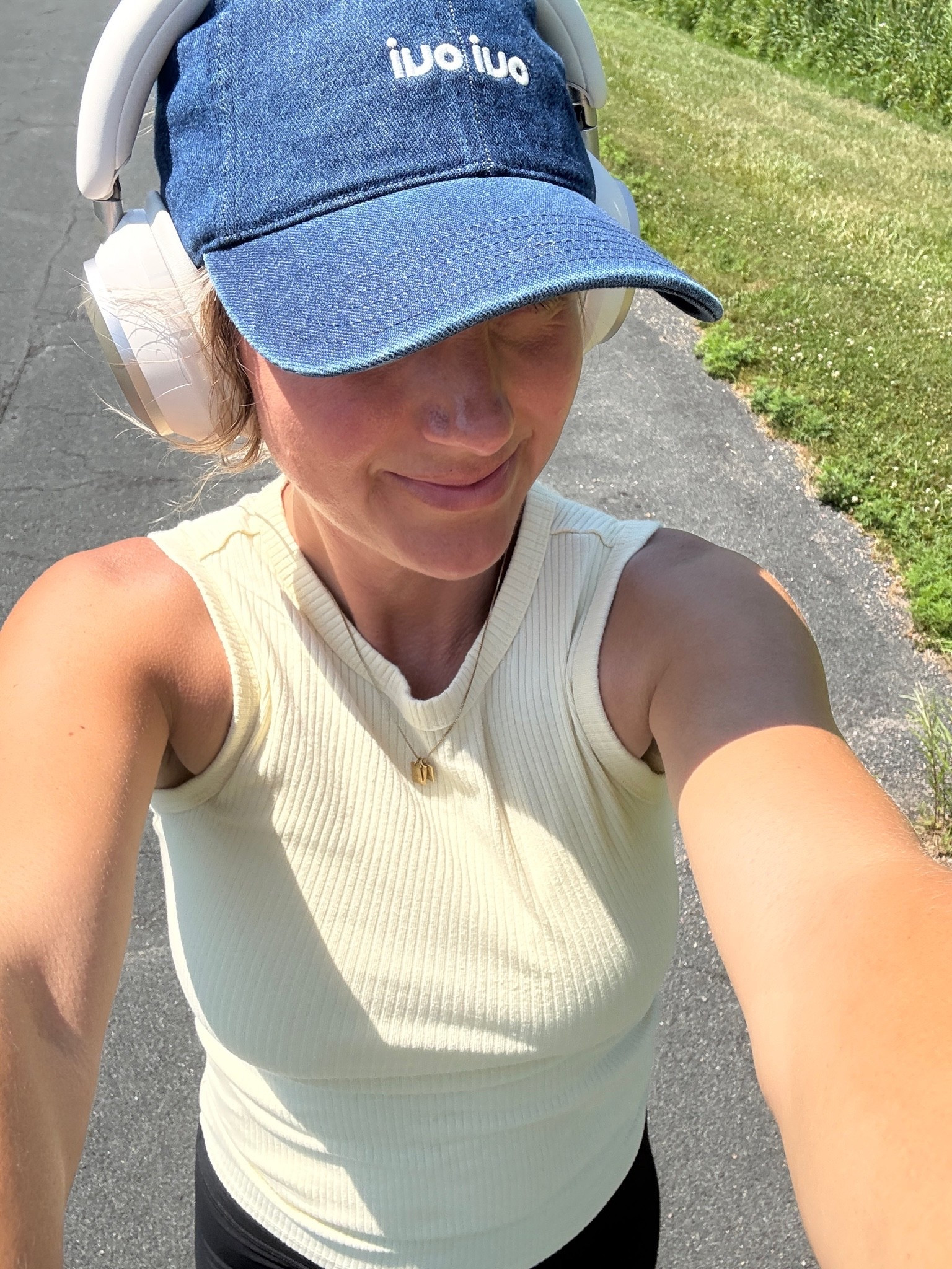 Noise canceling headphones!

#LTKSaleAlert #LTKmomlife #LTKfitnessgoals