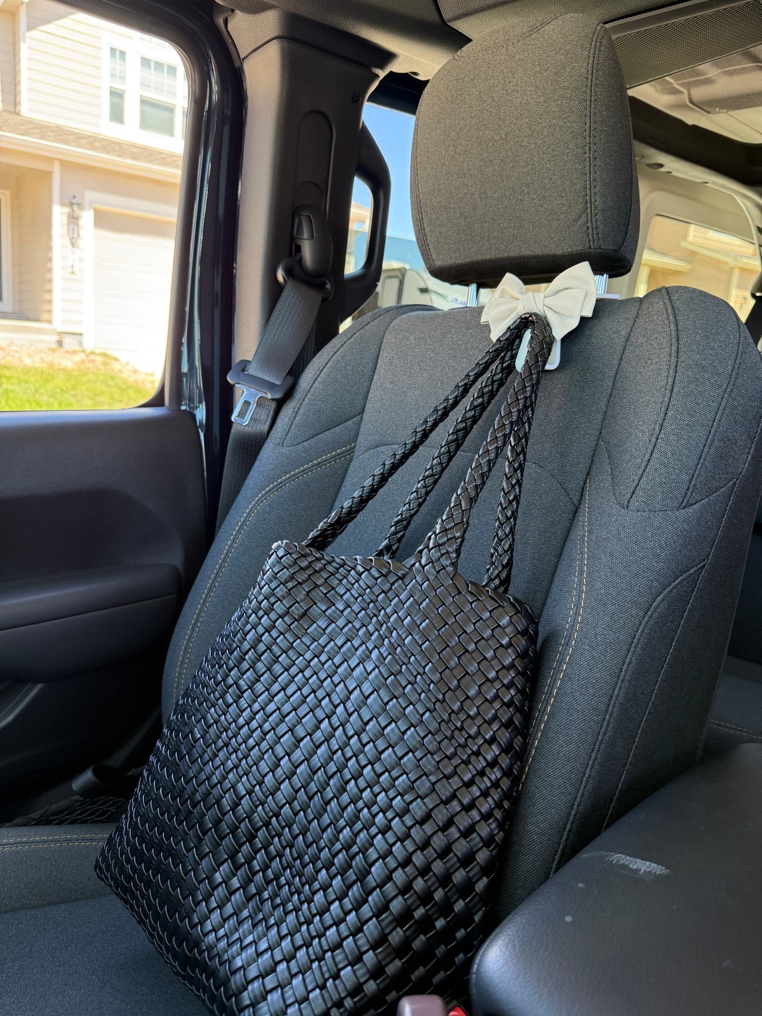 Madewell bag dupe. 😍 

#LTKFindsUnder50 #LTKFindsUnder100 #LTKItBag
