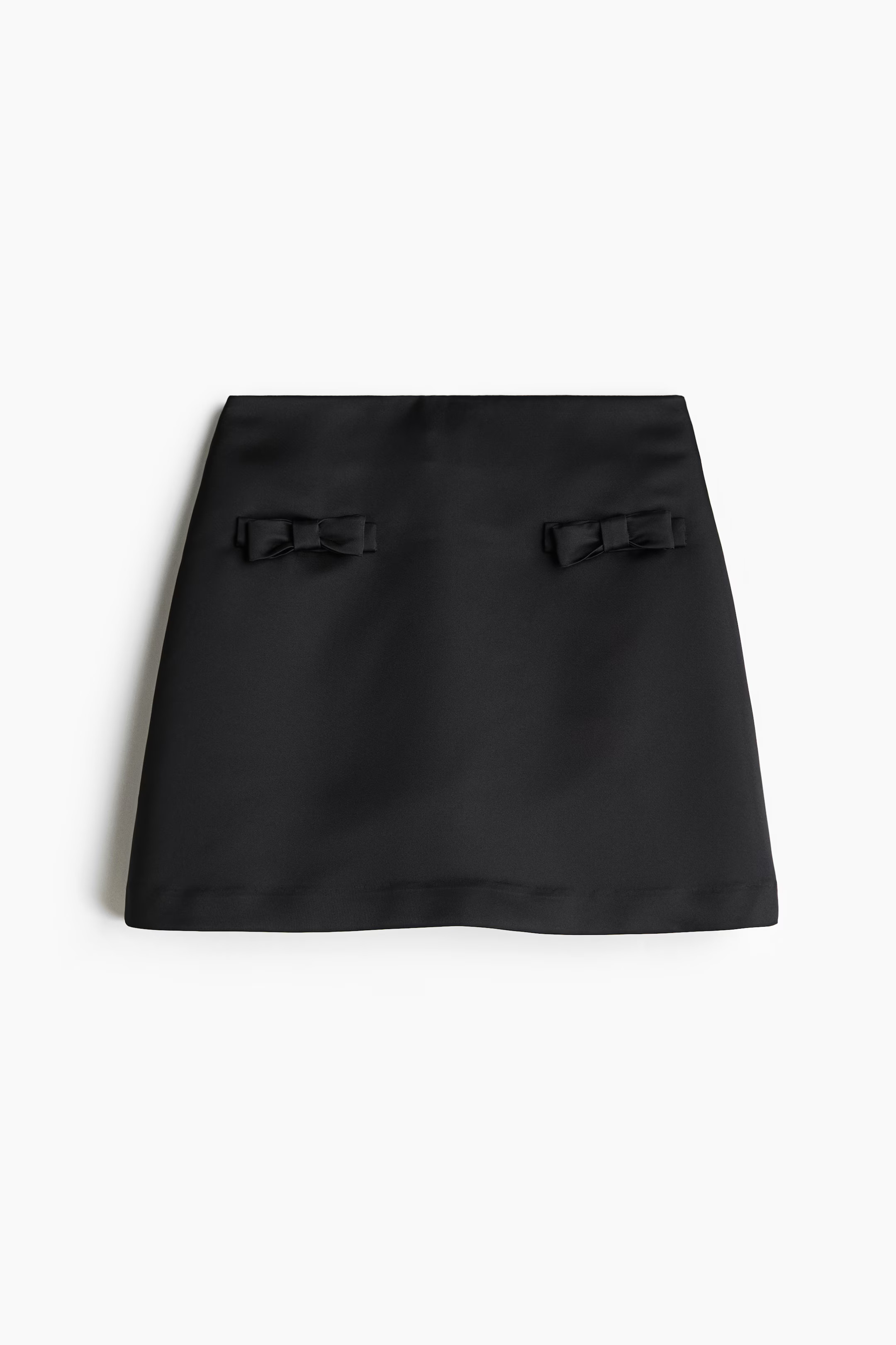 Bow-detail satin mini skirt | H&M (UK, MY, IN, SG, PH, TW, HK)