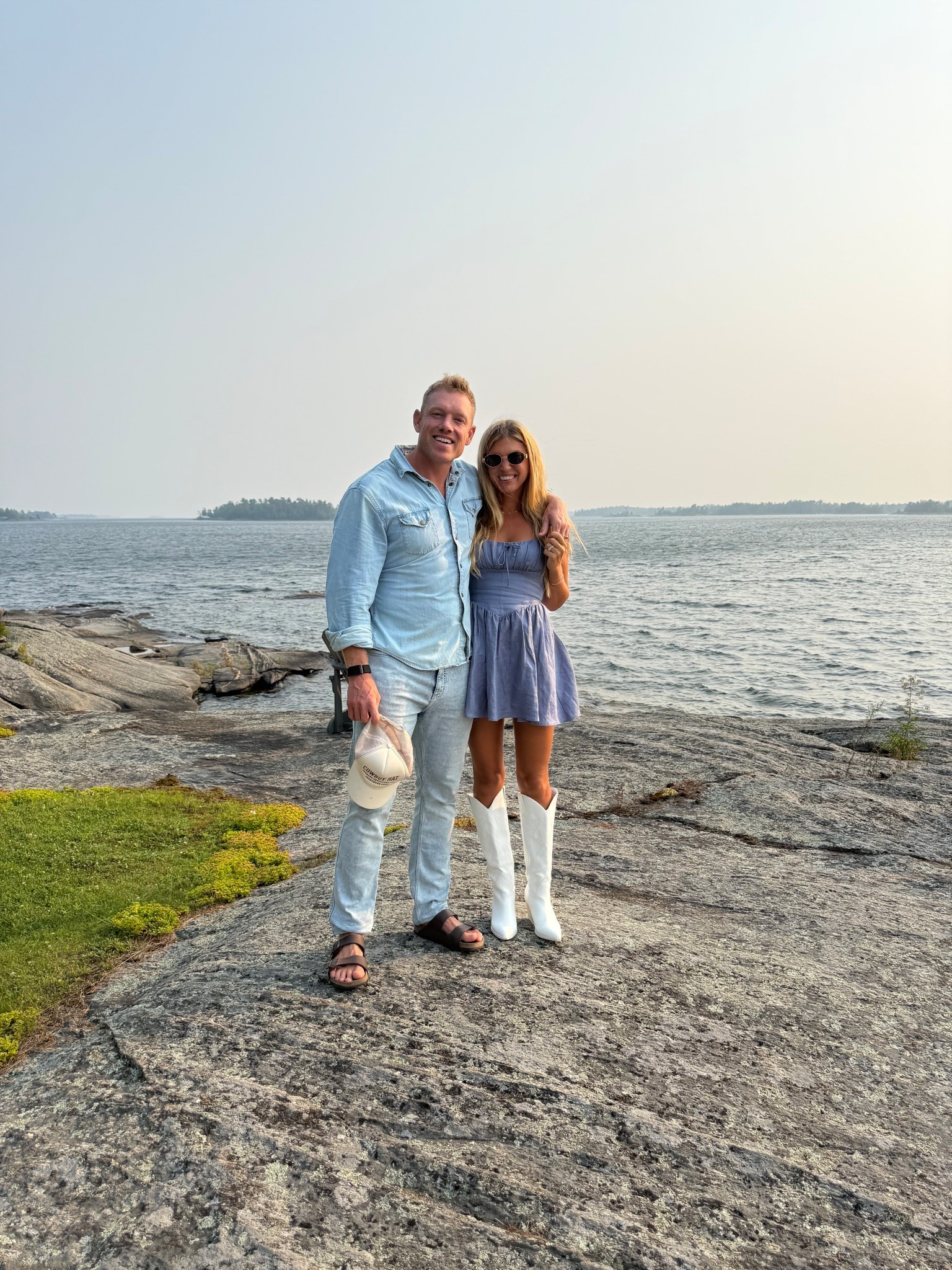 Country night at the cottage! Boots and dress TTS! 