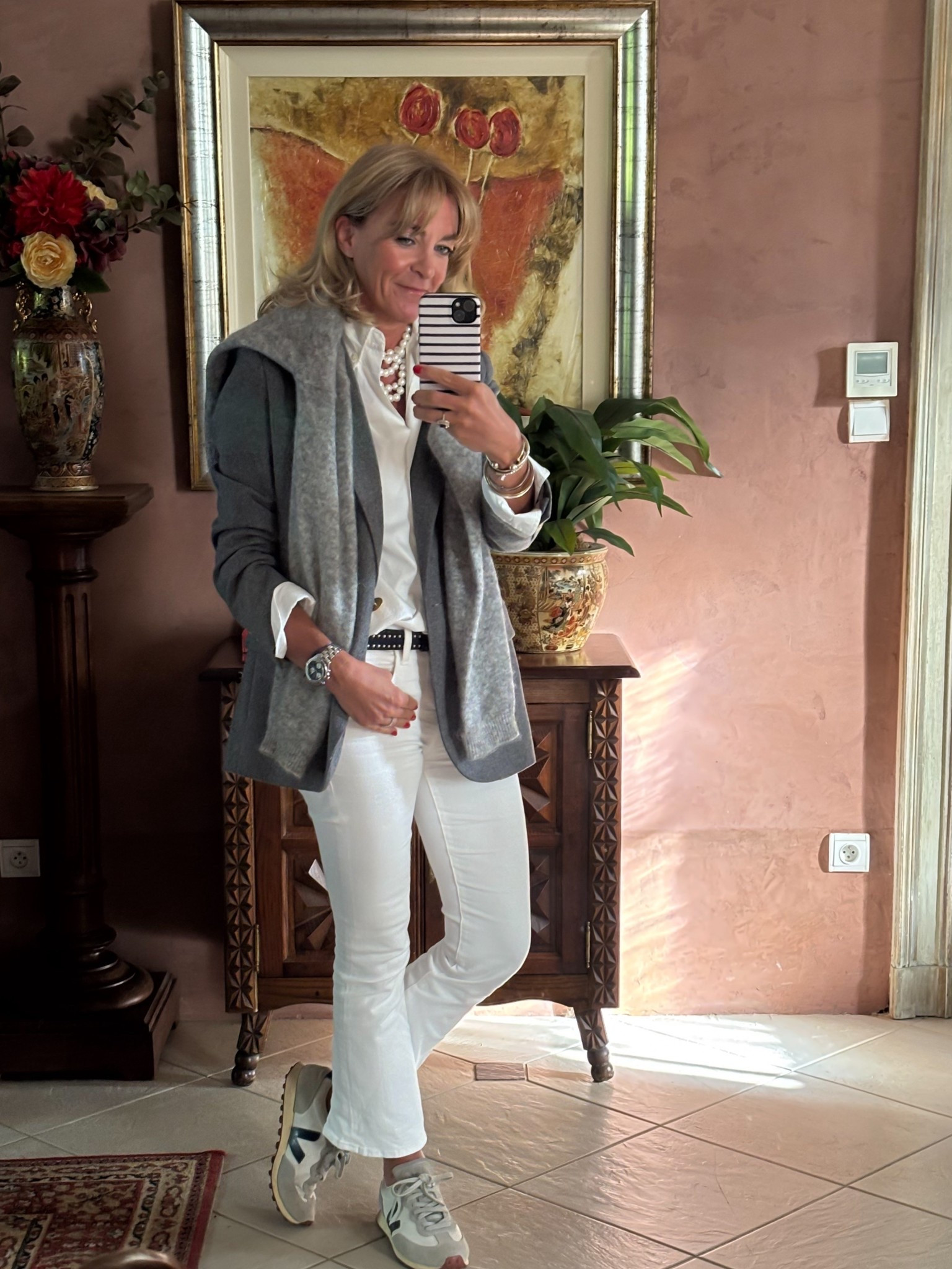 Whites & greys today 🤍🩶
.
#mymidlifefashion #autumnfashion #whatimwearing #mystyle #outfitinspo 

#LTKautumn #LTKover50style #LTKeurope