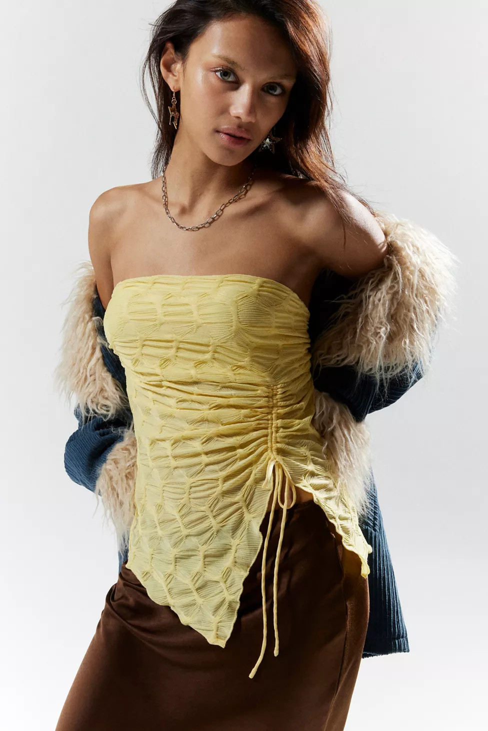 Silence + Noise Remy Textured Tube Top | Urban Outfitters (US and RoW)