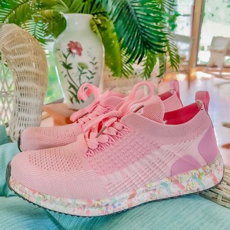 How cute are these pink monogrammed sneakers (20% off sitewide with code: PUMPKIN)! I’m loving the confetti soles! 
I attached some cute matching outfit ideas as well!💗
#ltkfit
#ltksalealert
#ltkshoecrush


#LTKSeasonal #LTKstyletip #LTKU