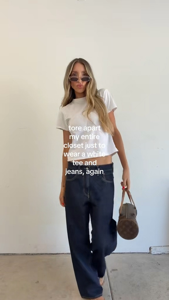 white tee + jeans forever 🔒

#LTKootd #LTKmomlife #LTKgrwm