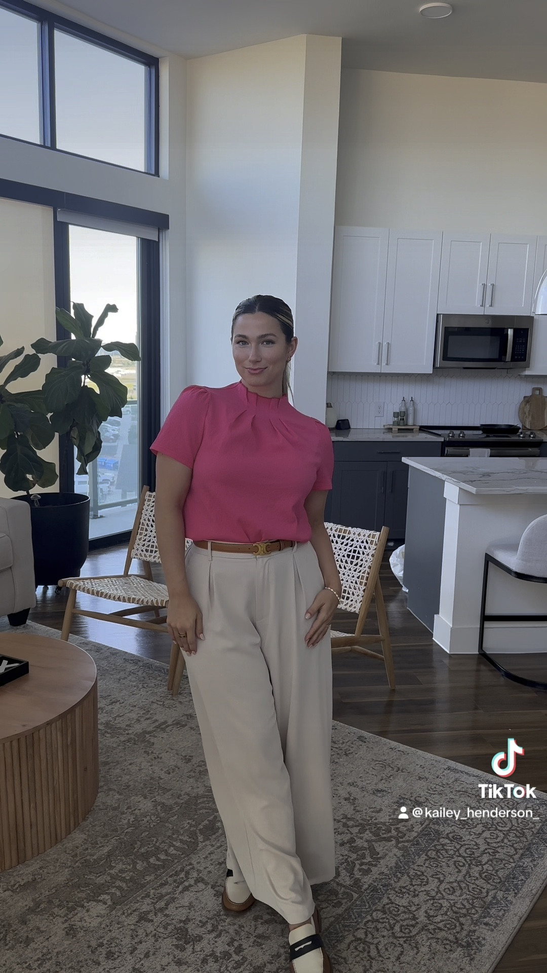 Bright pink and white workwear outfit. A classy look with the high neckline and great for a summer office look with the short sleeves and loose pants 

#LTKStyleTip #LTKVideo #LTKWorkwear