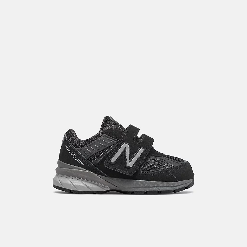 Hook and Loop 990v5 | New Balance Athletic Shoe
