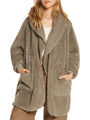UnHide Shleepy Faux Fur Robe - Lightweight, Extra Soft, & Warm Wearable Blanket - Machine Washable - Taupe Ducky - Large | Amazon (US)