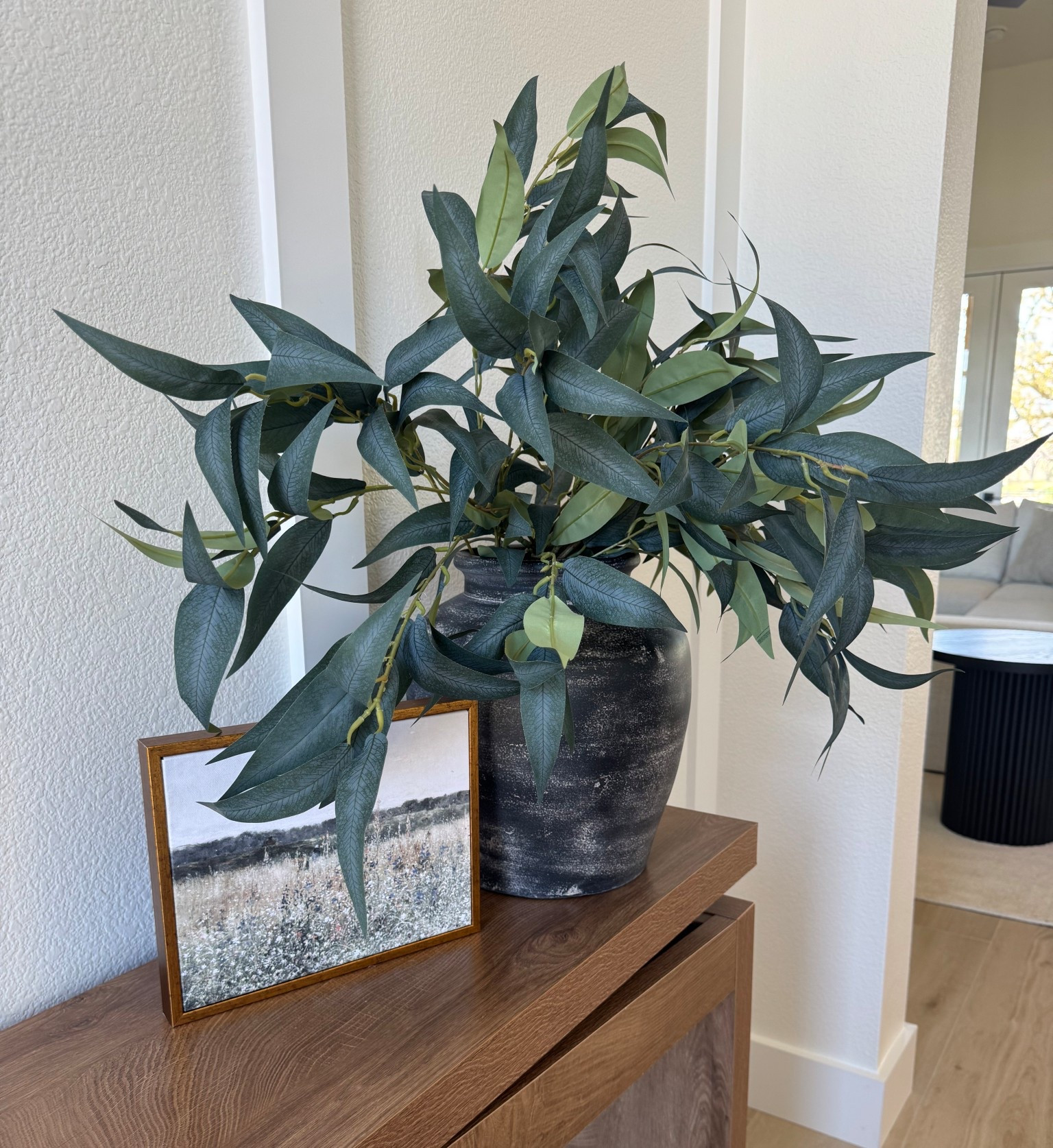 Love these greenery stems! Tip: Iron them on low heat to flatten them out and make them perfect!

#greenery #stems #florals #vase #decor

#LTKHome