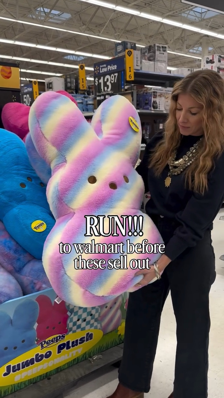 
Walmart just dropped the cutest Peeps plushies and Peeps x Hello Kitty collab 🐰
And the oversized plush Easter baskets are a fav! They just released this week and will sell out! i’m also including a giant oversized one that’s 80 inches. ￼￼ The current one I’m holding is 42 inches.