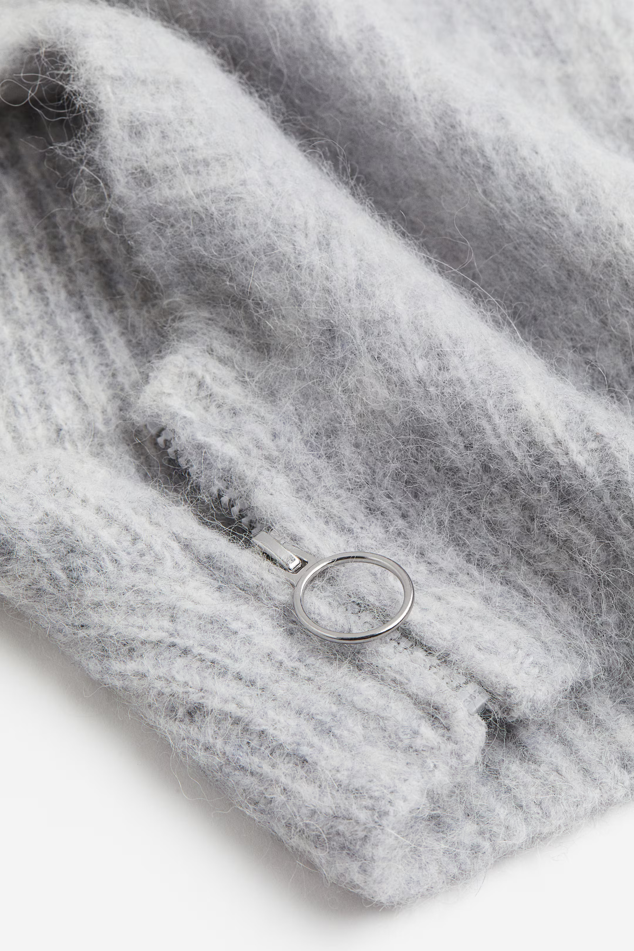 Gerippte Sturmhaube aus Wollmischung | H&M (DE, AT, CH, NL, FI)