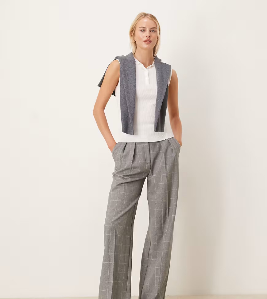 ASOS DESIGN Tall tailored wide leg pants with pleat detail in grid check-Gray | ASOS (Global)