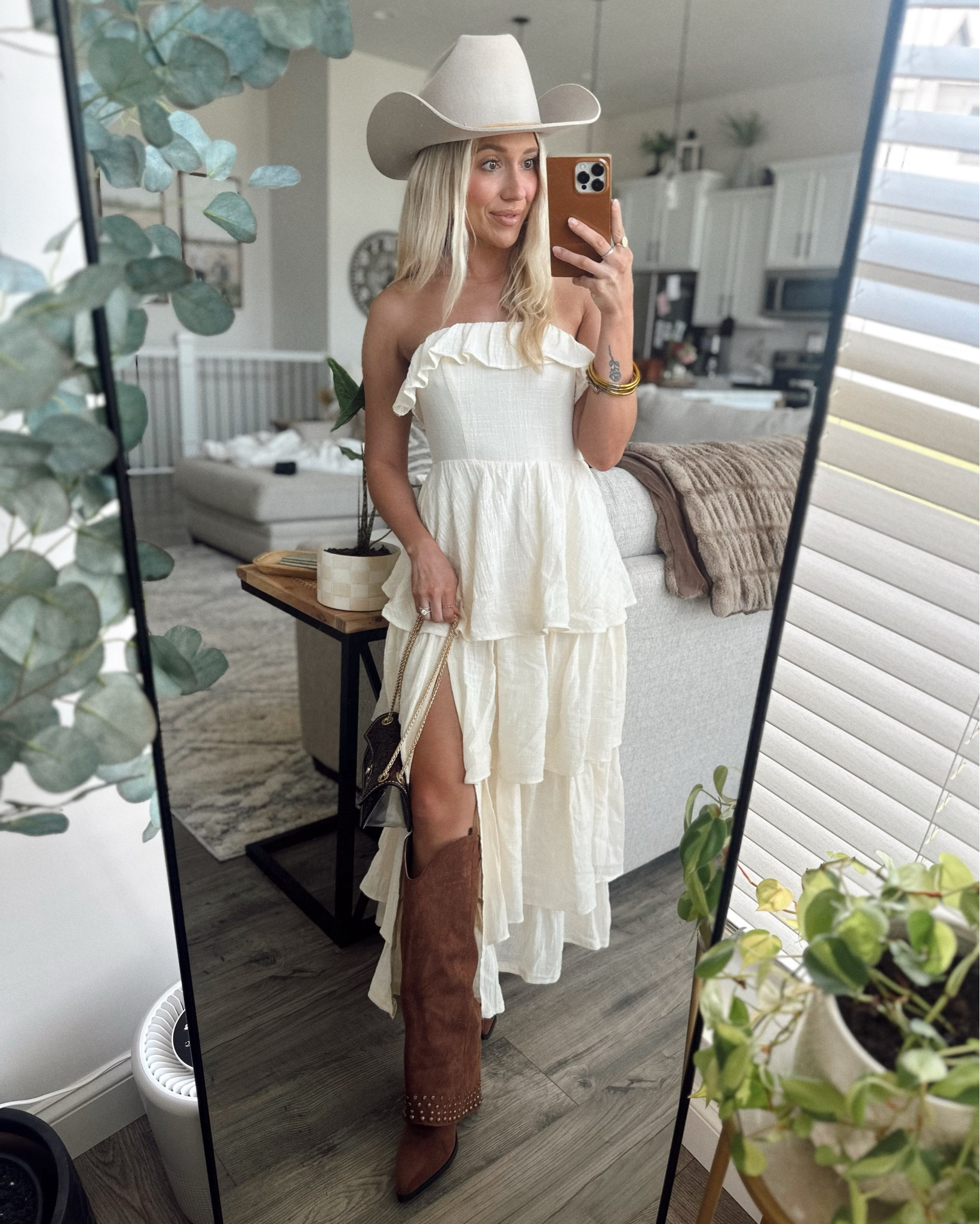 loving this maxi dress from @thesethreeboutique | size XS - perfect babyshower dress, maternity Photoshoot dress, family photos dresss, date night dress, winery date dress, etc. 

vici “kerstynsave30” for 30% off 

#LTKBaby #LTKBump #LTKStyleTip