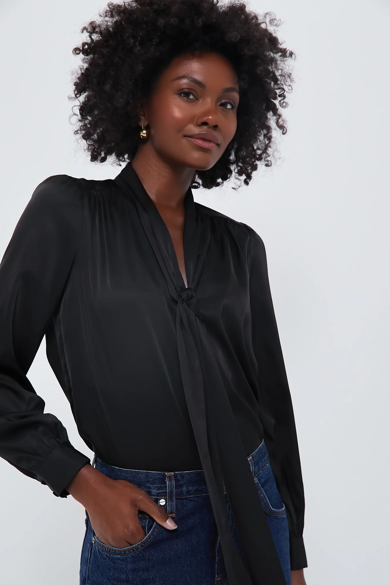 Black Dunmore Blouse | Tuckernuck (US)