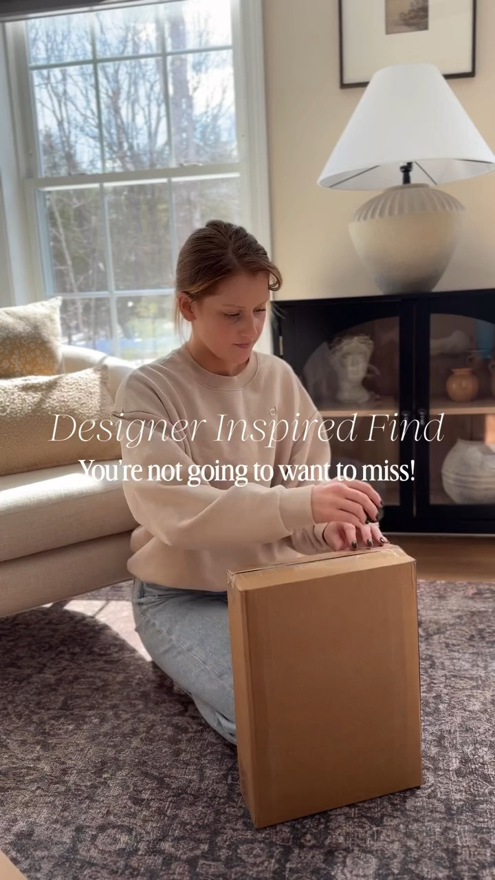 So many different ways to use these look for less woven boxes! Grab them while both sizes are in stock!
Comment STACK for the link!

#wickerboxes #Lookforless #amazonhome #designerlook