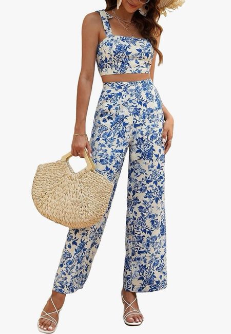 Adorable two-piece set. Summer outfit.

#LTKStyleTip #LTKU #LTKSeasonal