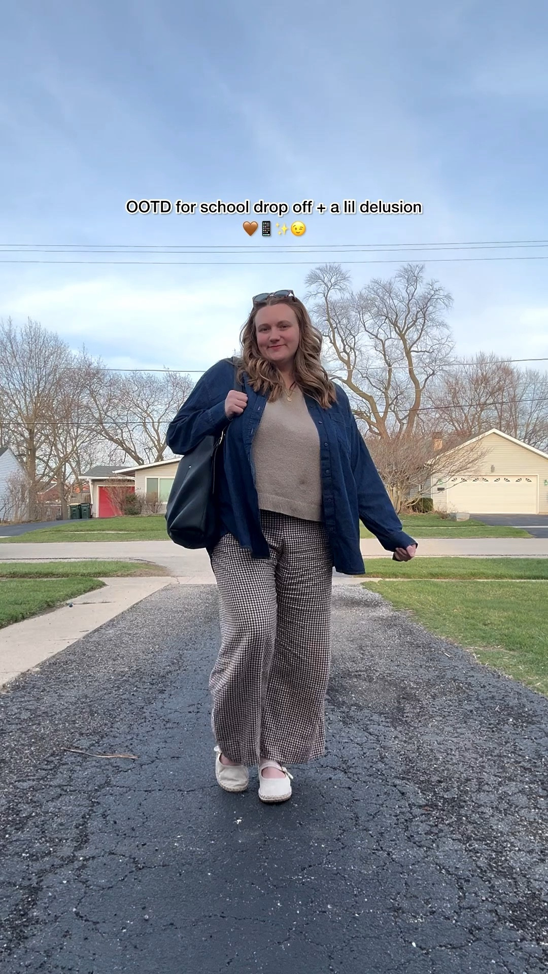 Plot twist…my OOTD for school drop off ended up at a Meta event 🤭 Stay tuned for that recap!

Somehow this casual, throw-on outfit pulled double duty and I’m not mad about it. Just proof you don’t need a whole outfit change to look put together 💁🏽‍♀️

I’ll link what I can in my bio 🫶🏼 Hope you all had the most wonderful day friends!

#ootd #momstyle #everydayoutfit #casualstyle #outfitinspo 

#LTKMidsize #LTKmomlife #LTKSeasonal