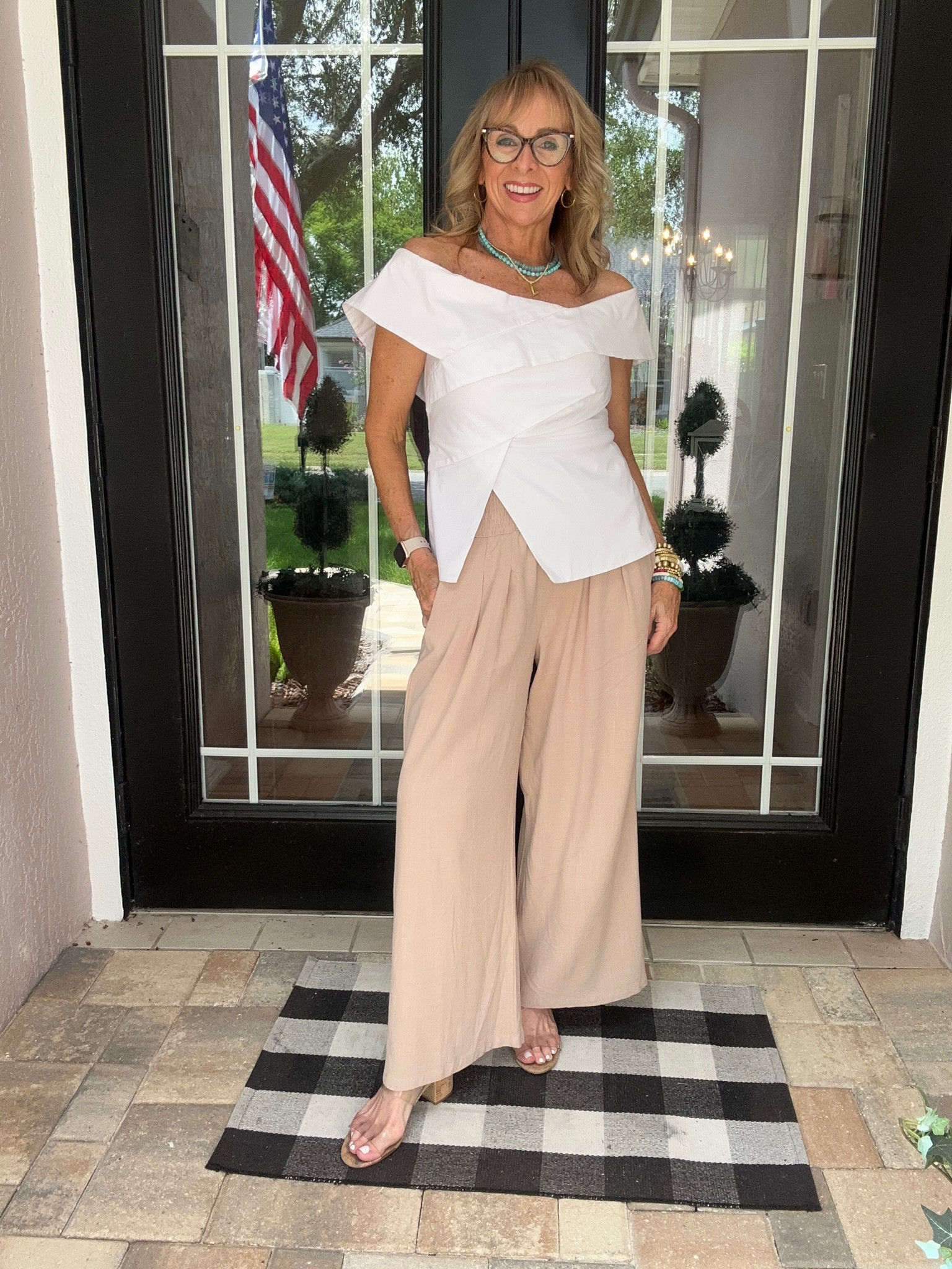 Dress up these casual linen blend pants with a structured off the shoulder top. 


#LTKSaleAlert #LTKFindsUnder50 #LTKOver40