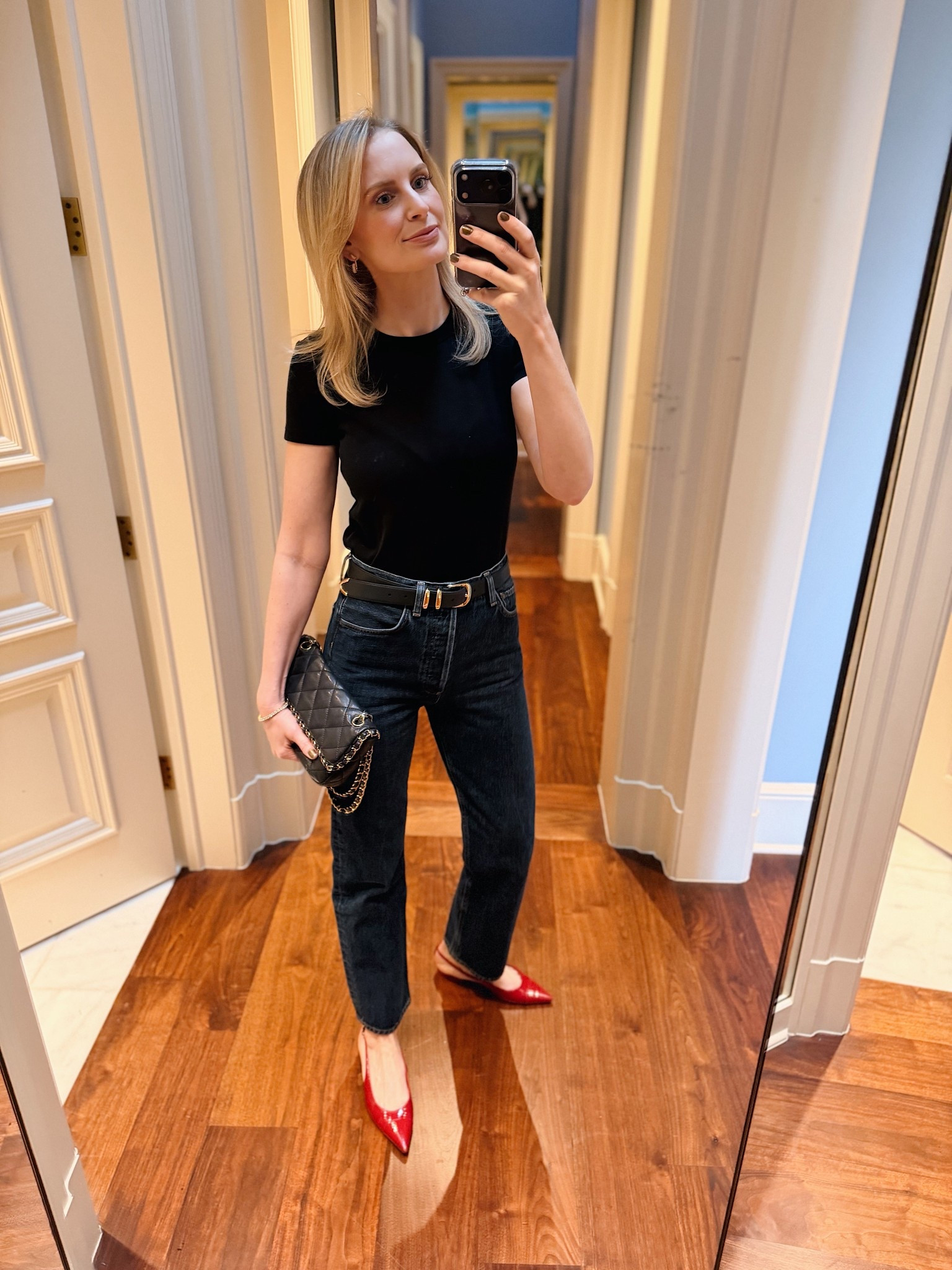 Today’s look in Austin! Tee is only $26. I also own it in white! Bag and flats are Chanel, earrings are Fendi. 

#LTKFindsUnder50 #LTKHoliday