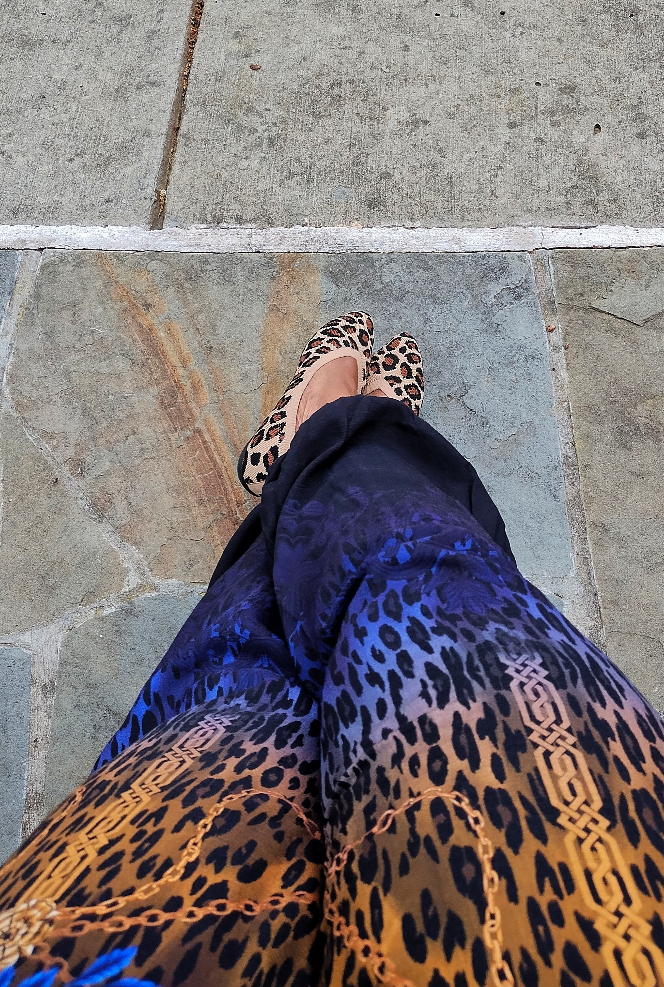 It's just something about leopard in the spring. Well actually is just something about leopard, I wear it throughout the year. It's not a trend, it's just a neutral statement piece for me because leopard goes with everything.🐆🌿

#LTKMidsize #LTKFestival #LTKootd