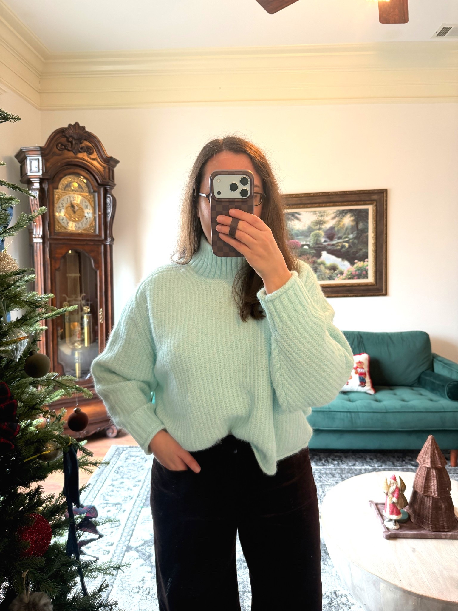 I love this pretty blue sweater! So perfect for the winter months.

Ski outfits
Snow outfits
Winter outfits
Valentine’s Day 

#LTKdayinmylife #LTKValentine #LTKootd